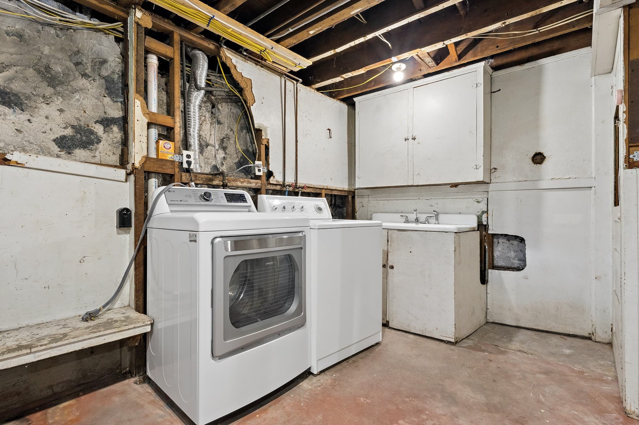 Single Family Residence at 39 Southbourne Rd, Boston MA 02130, Boston, photo 16 of 27