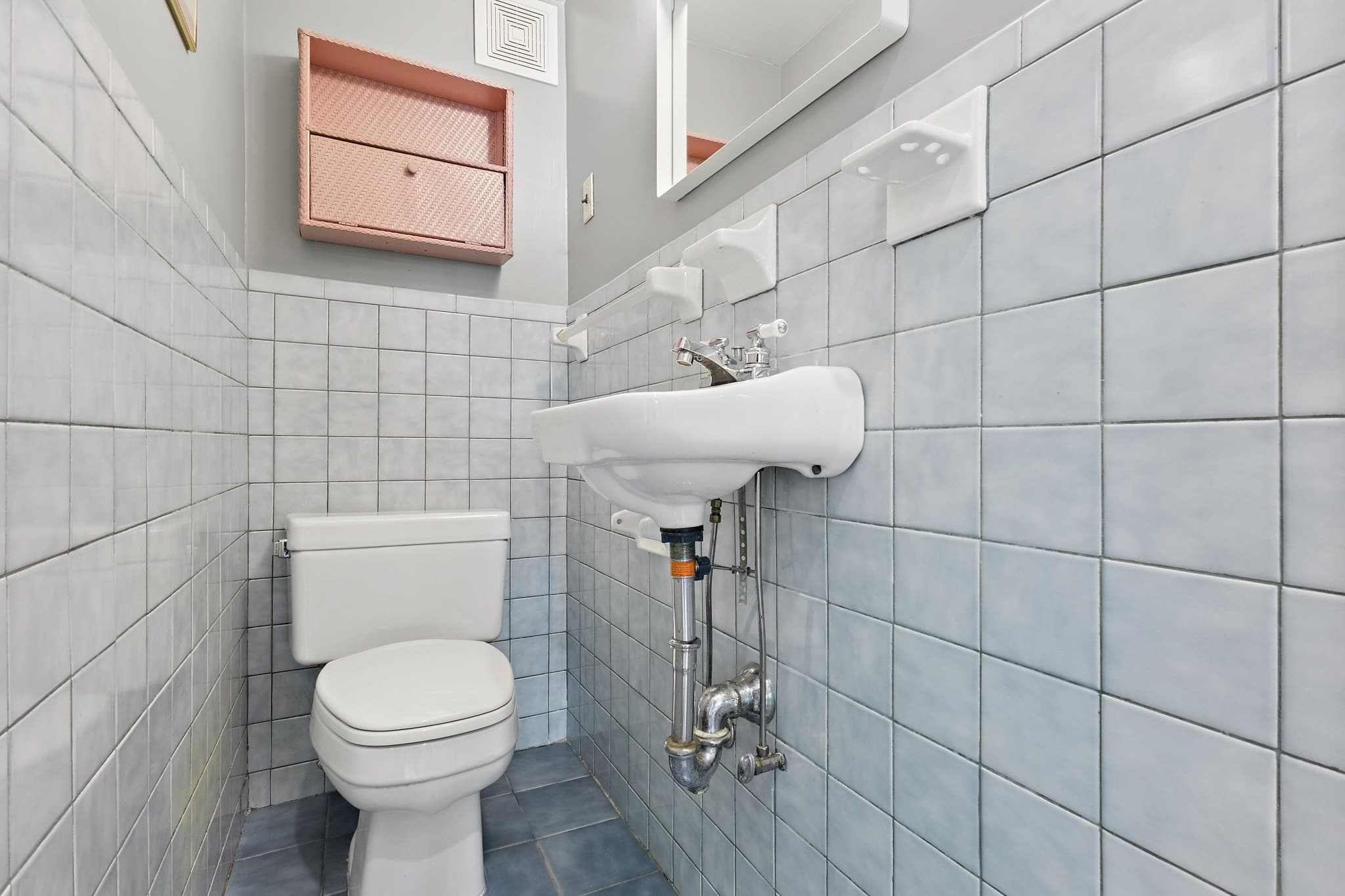 Single Family Residence at 39 Southbourne Rd, Boston MA 02130, Boston, photo 15 of 27