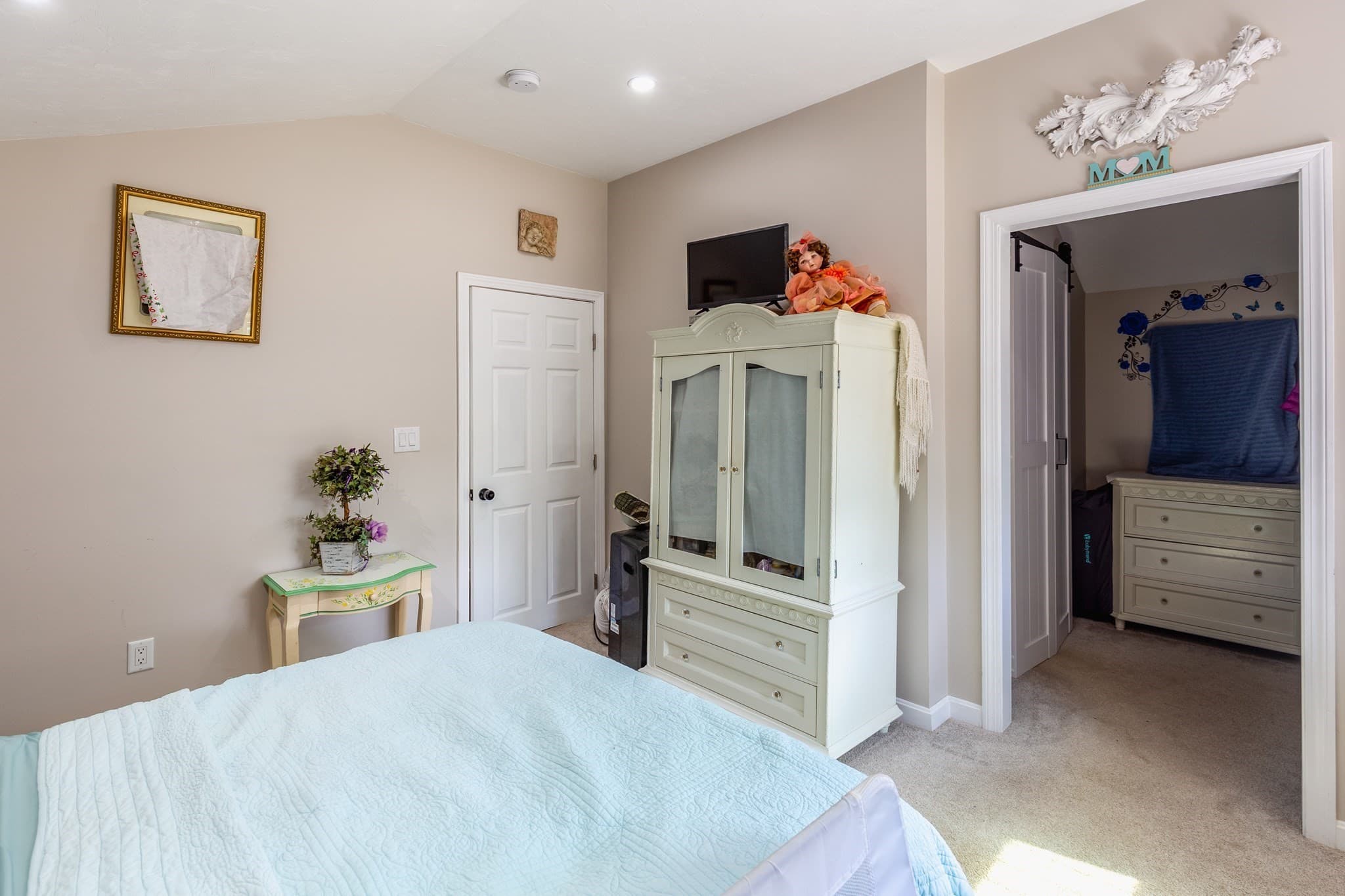 Single Family Residence at 11 Madlyn St, Plymouth MA 02360, Plymouth, photo 13 of 26