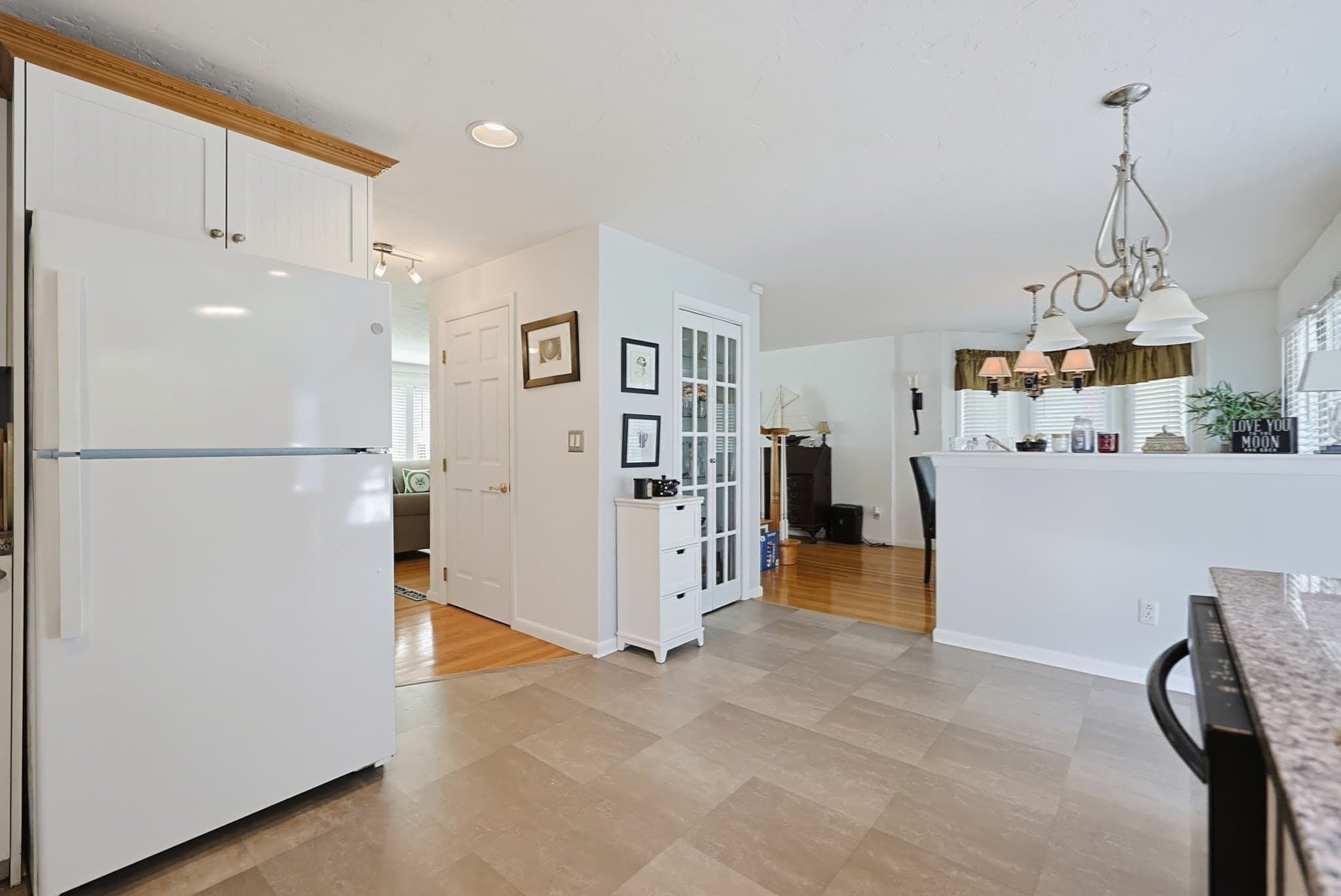 Condominium at 35 Pilgrim Village Rd # 602, Taunton MA 02780, Taunton, photo 12 of 42