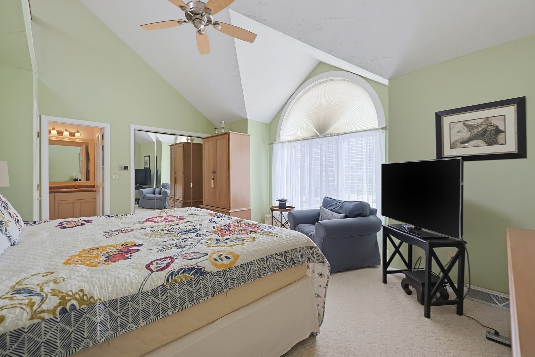Condominium at 35 Pilgrim Village Rd # 602, Taunton MA 02780, Taunton, photo 22 of 42