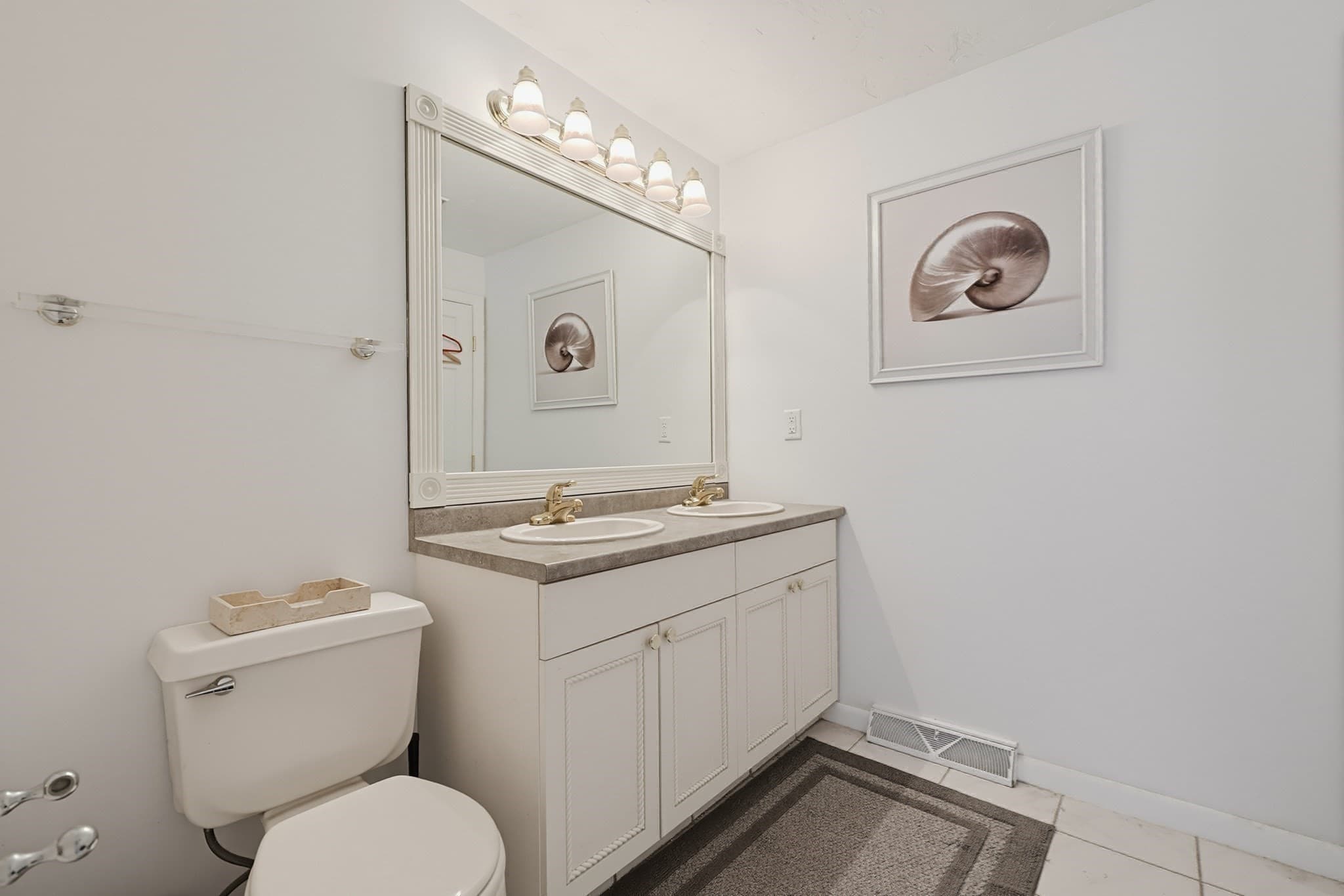 Condominium at 35 Pilgrim Village Rd # 602, Taunton MA 02780, Taunton, photo 24 of 42