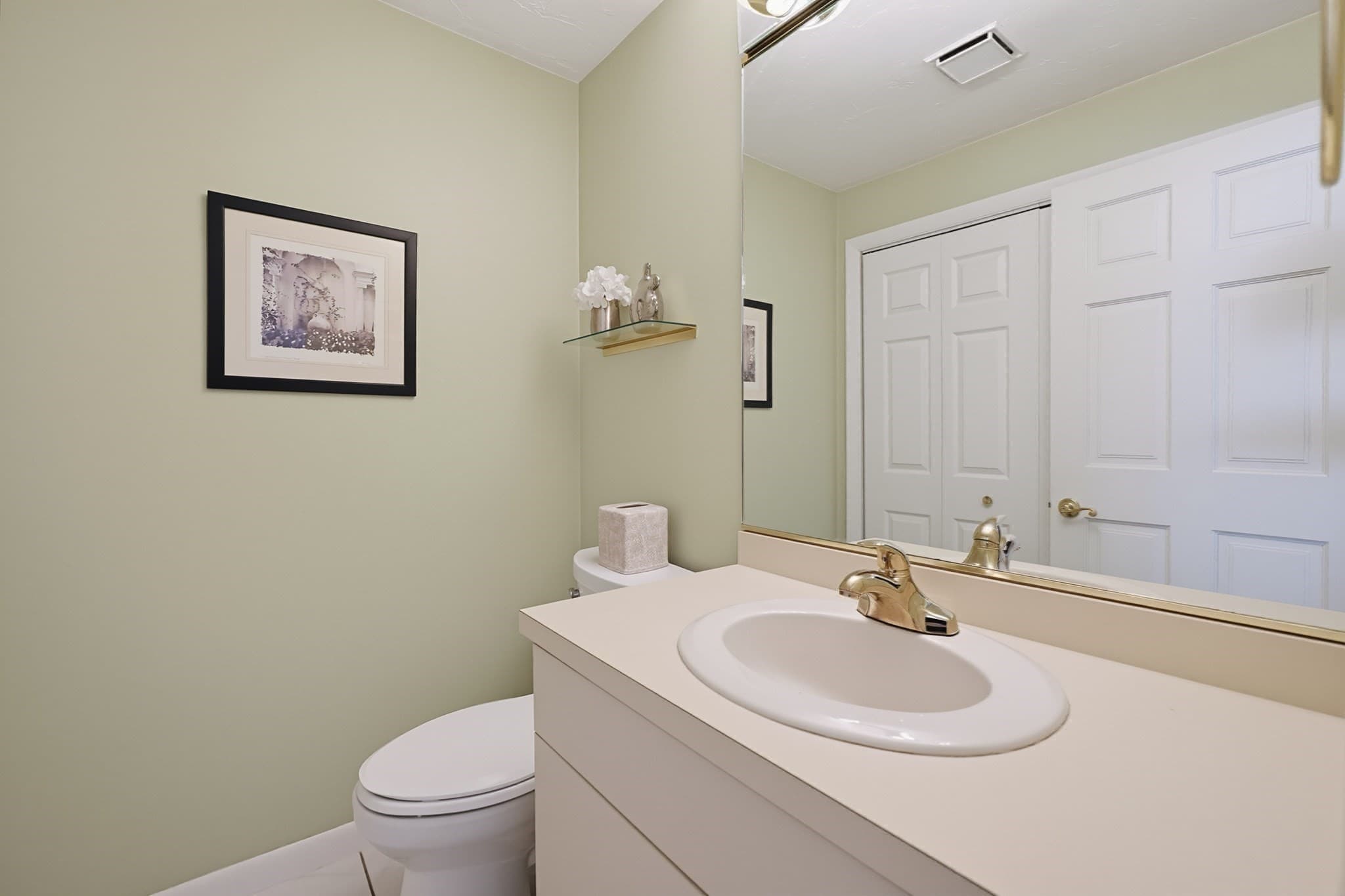 Condominium at 35 Pilgrim Village Rd # 602, Taunton MA 02780, Taunton, photo 14 of 42