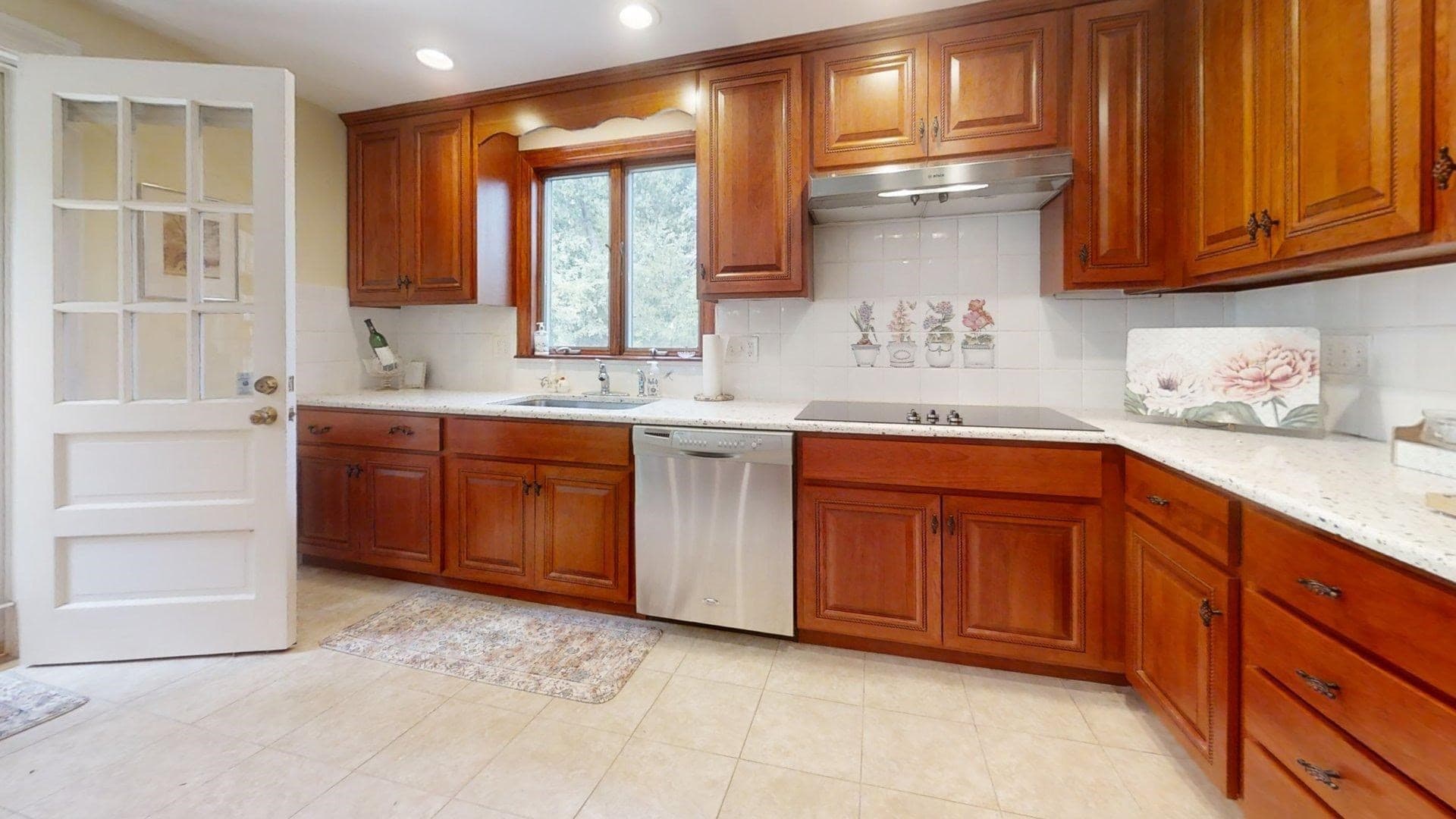 Single Family Residence at 6 Phalen St, Acton MA 01720, Acton, photo 13 of 18