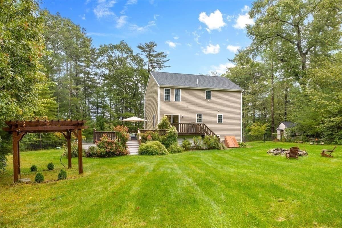 Single Family Residence at 283 Miller St, Middleboro MA 02346, Middleboro, photo 33 of 40