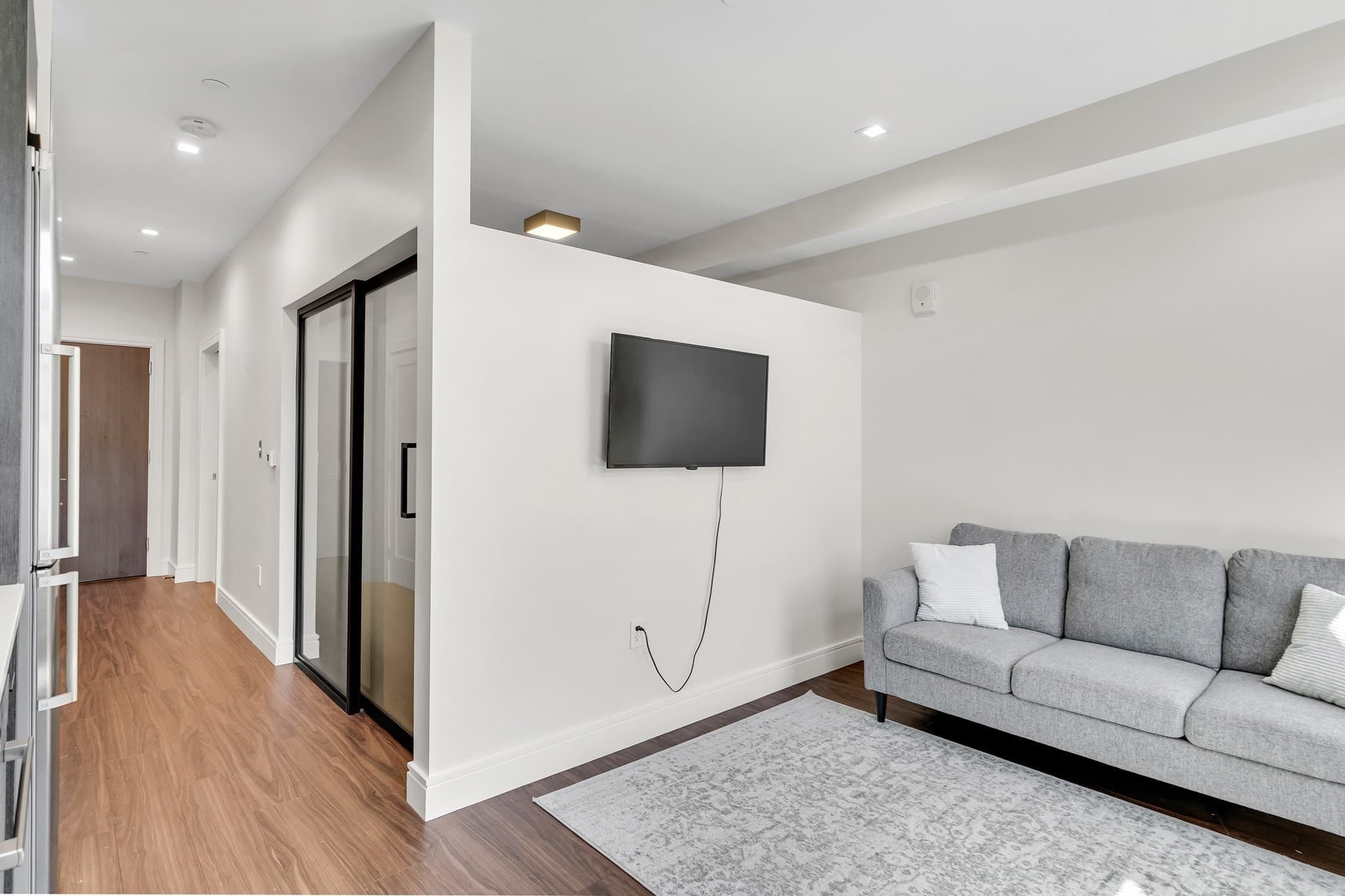 Condominium at 99 Sumner # 408, Boston MA 02128, Boston, photo 9 of 30