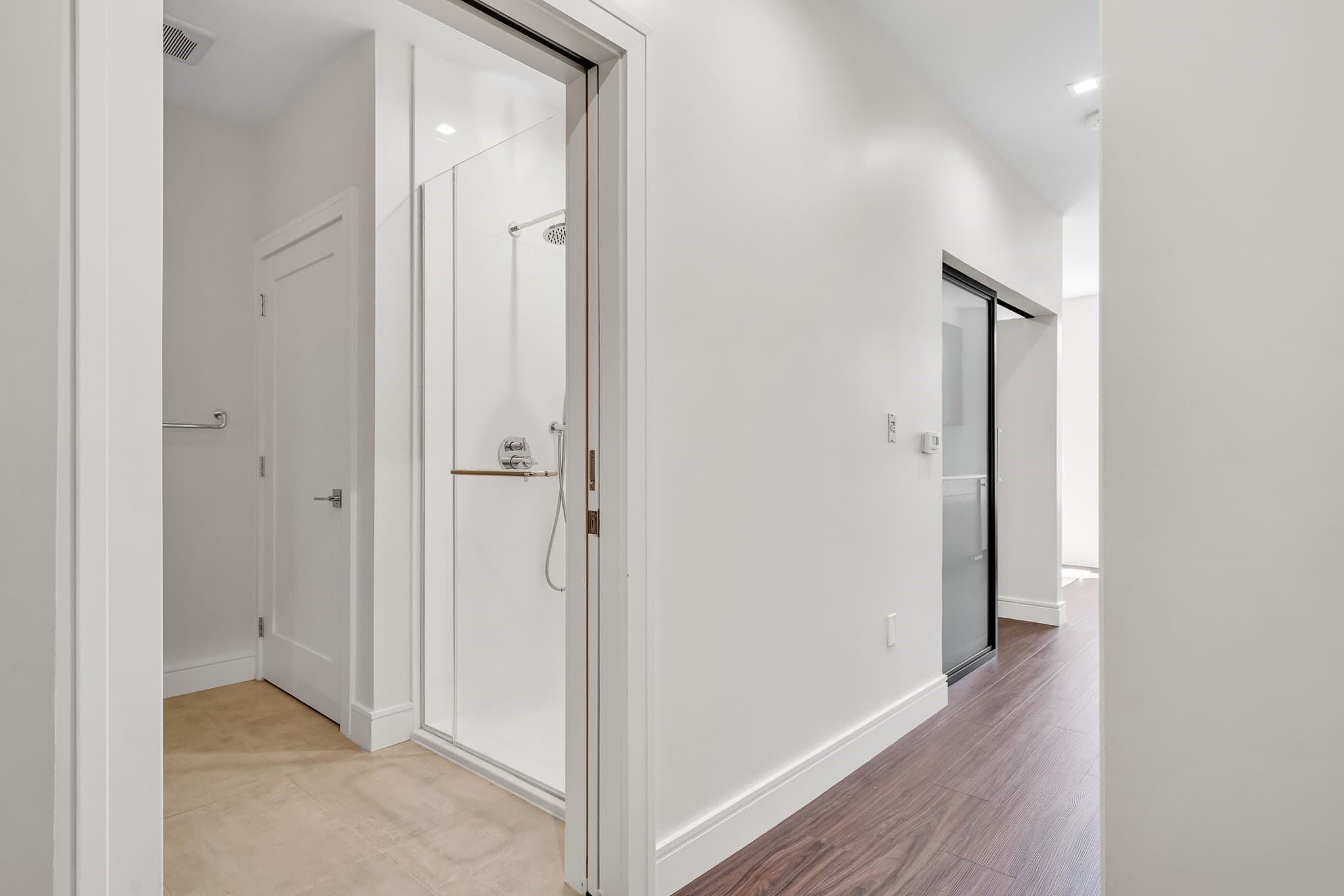 Condominium at 99 Sumner # 408, Boston MA 02128, Boston, photo 10 of 30
