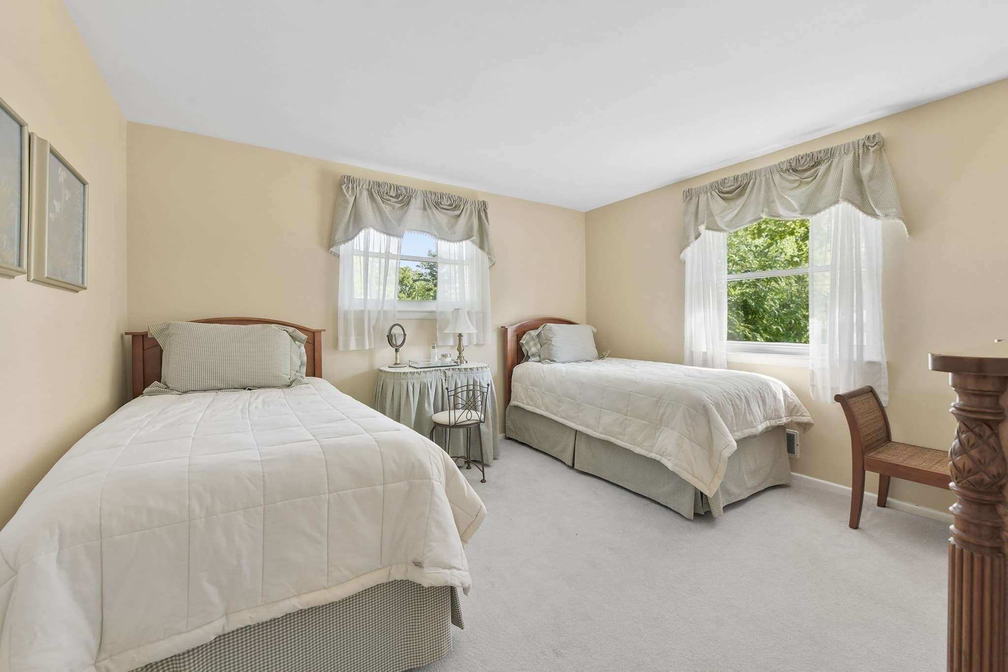 Single Family Residence at 7 Janice Cir, Framingham MA 01701, Framingham, photo 26 of 42