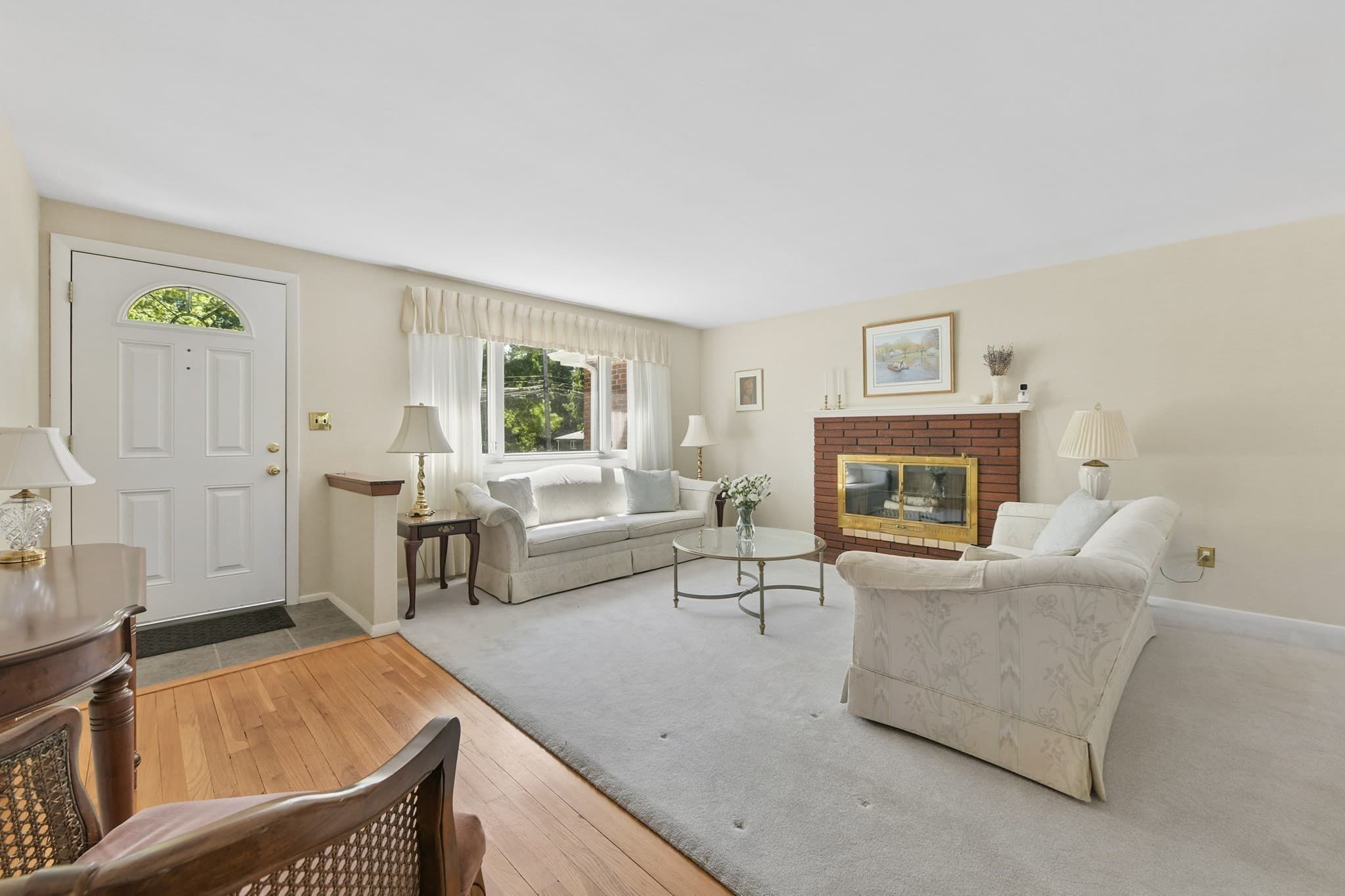 Single Family Residence at 7 Janice Cir, Framingham MA 01701, Framingham, photo 9 of 42
