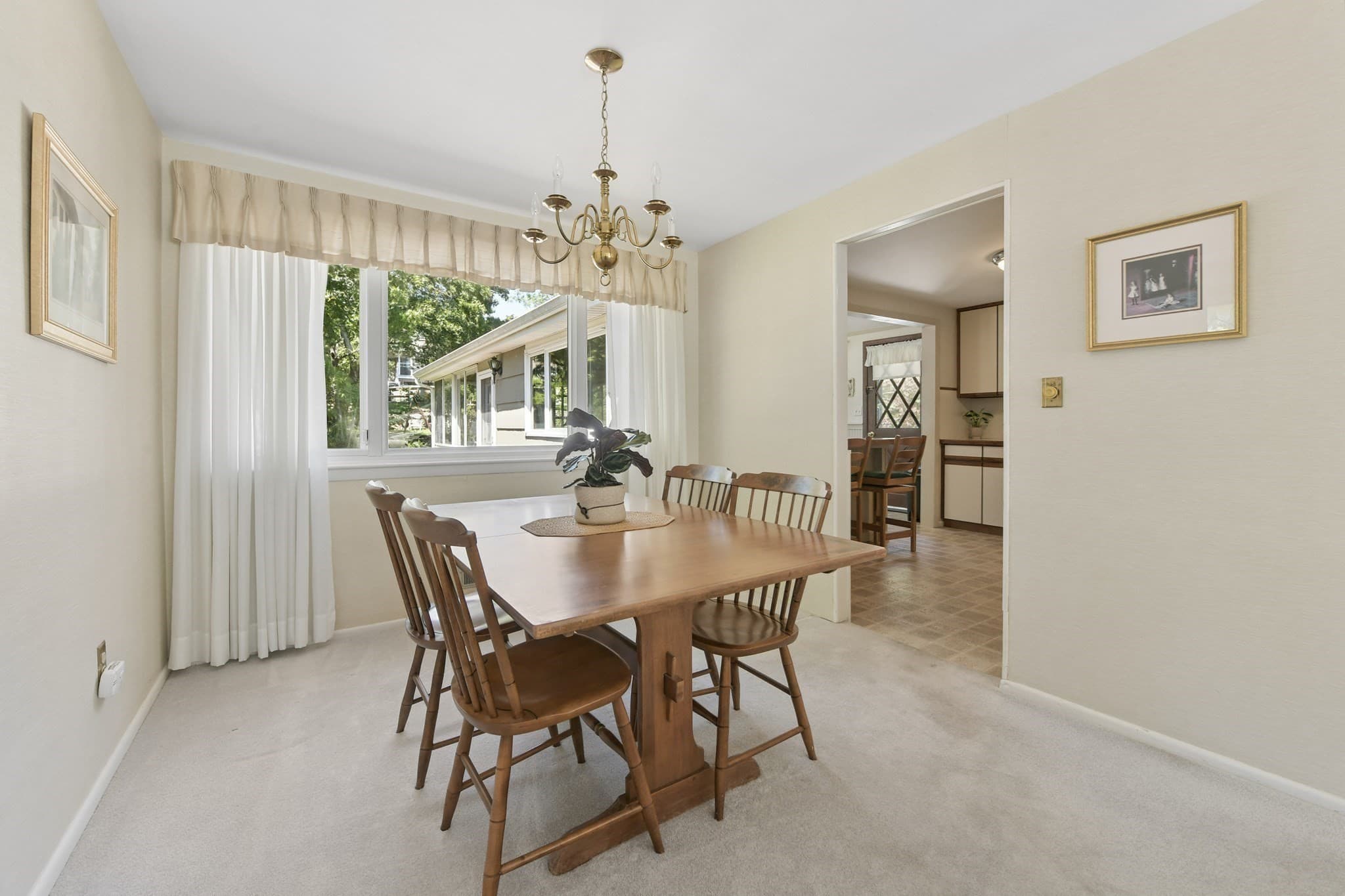 Single Family Residence at 7 Janice Cir, Framingham MA 01701, Framingham, photo 14 of 42