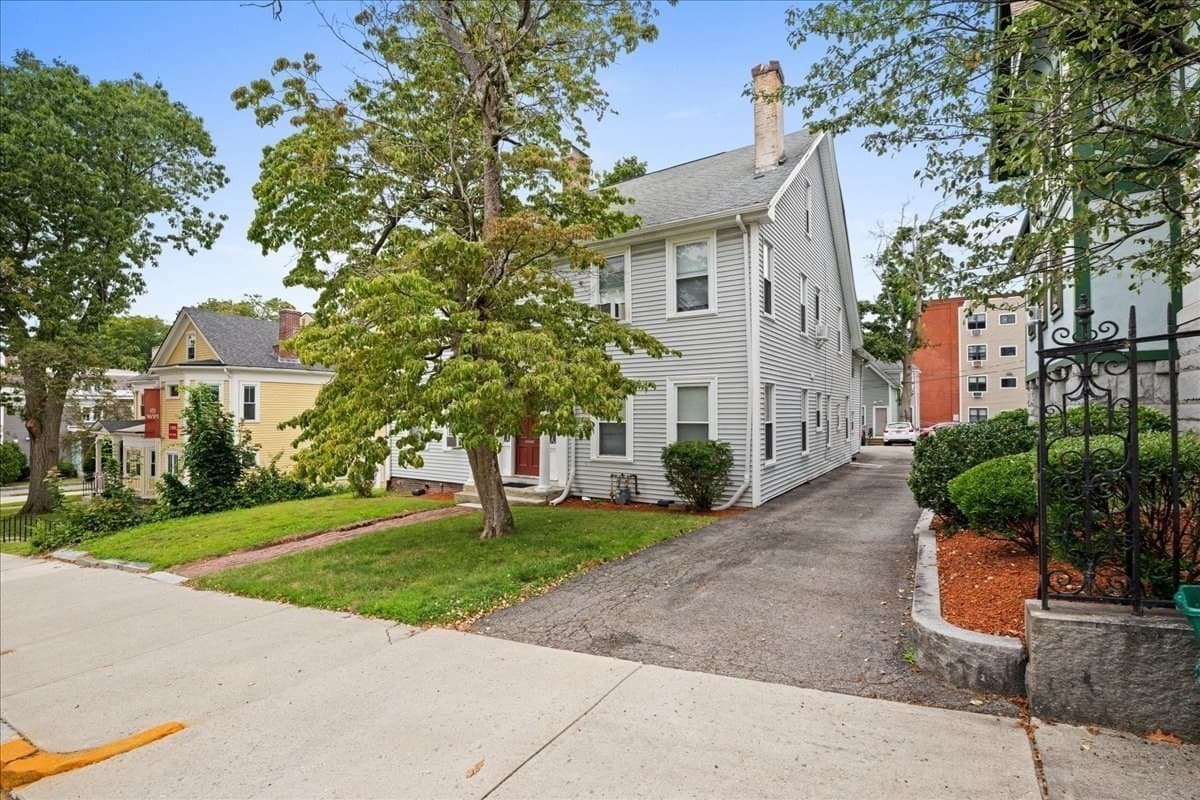 4 Family - 4 Units Up/Down at 36 Cedar St, Worcester MA 01609, Worcester, photo 22 of 34