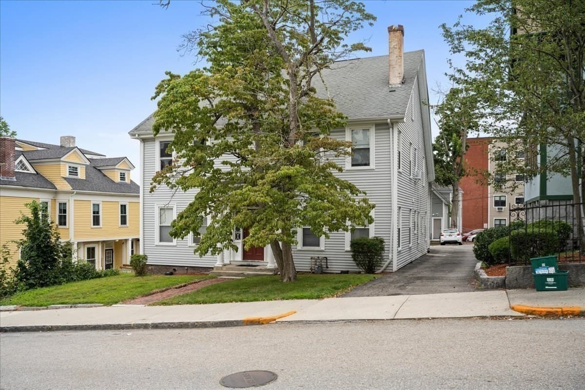 4 Family - 4 Units Up/Down at 36 Cedar St, Worcester MA 01609, Worcester, photo 29 of 34