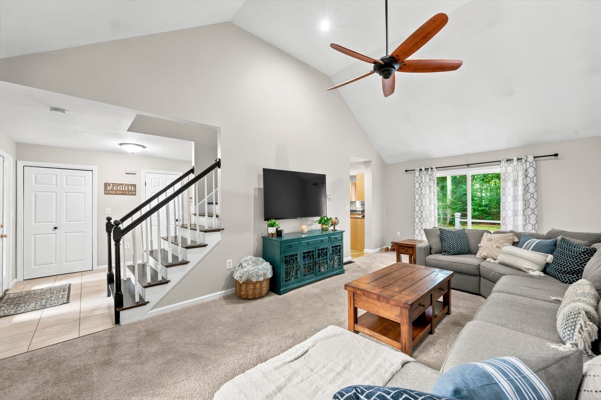 Single Family Residence at 37 Phyllis Rd, Foxboro MA 02035, Foxboro, photo 5 of 20