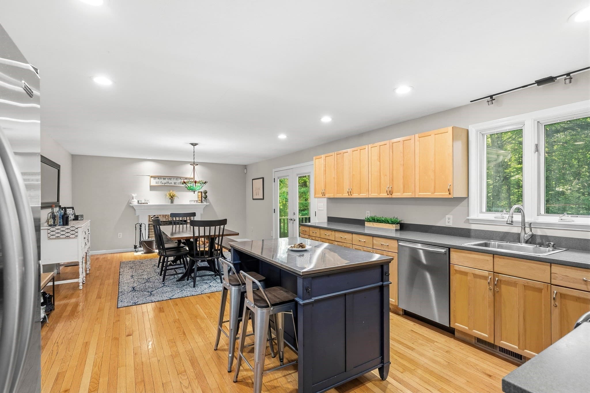 Single Family Residence at 37 Phyllis Rd, Foxboro MA 02035, Foxboro, photo 8 of 20