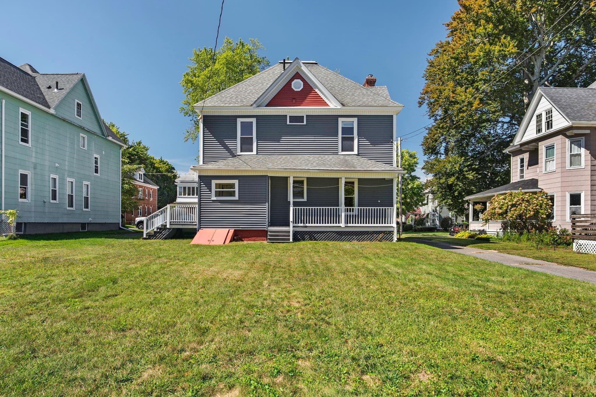 Single Family Residence at 66 Nonotuck St, Holyoke MA 01040, Holyoke, photo 8 of 40