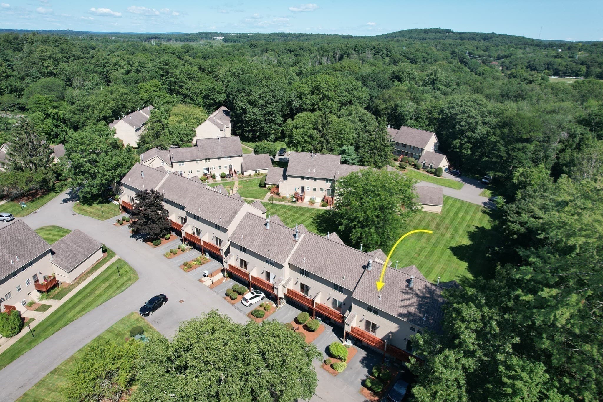 Condominium at 44 Quail Run # 44, Tewksbury MA 01876, Tewksbury, photo 2 of 34