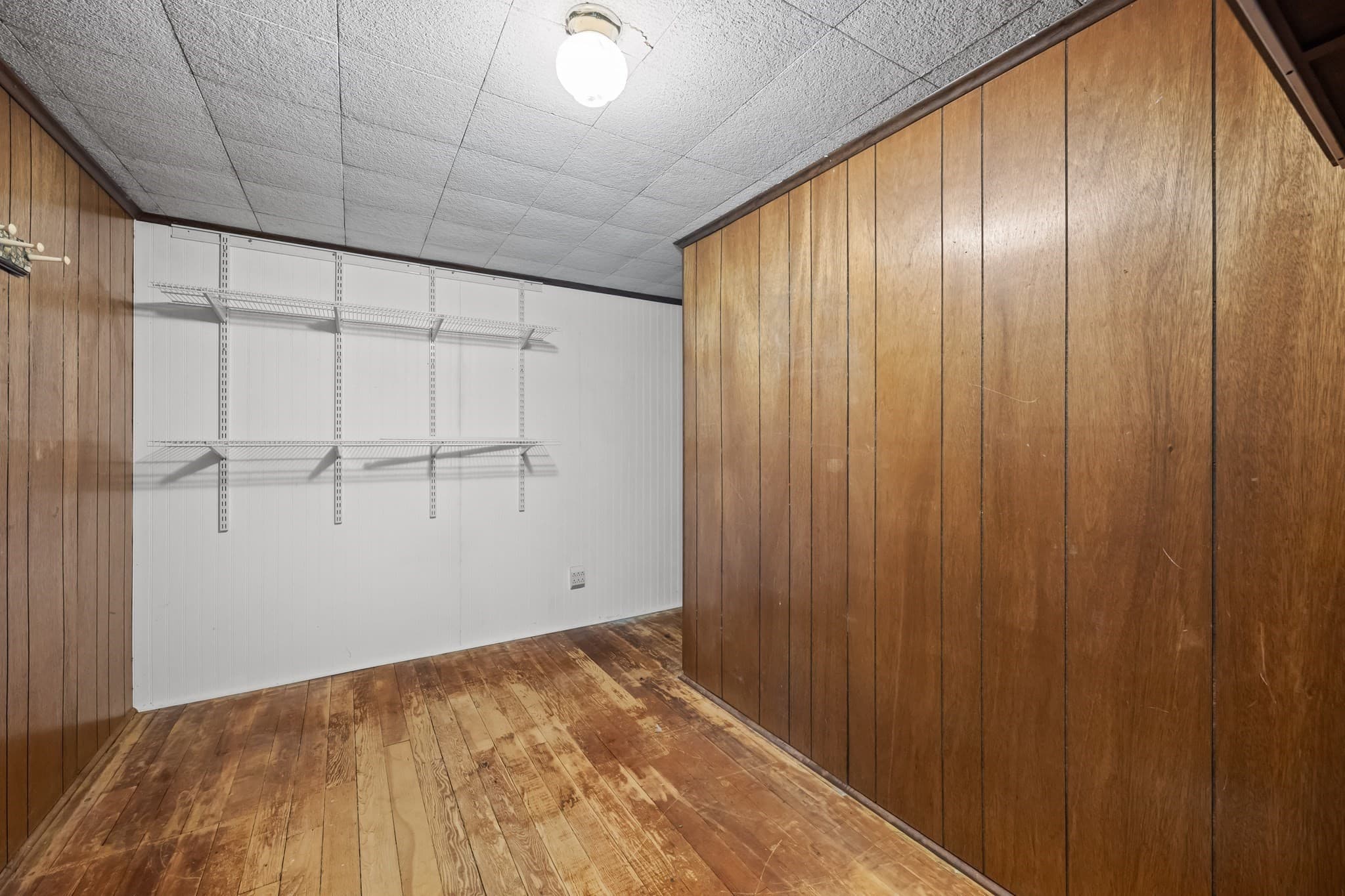 Single Family Residence at 2 Border Rd, Natick MA 01760, Natick, photo 33 of 41