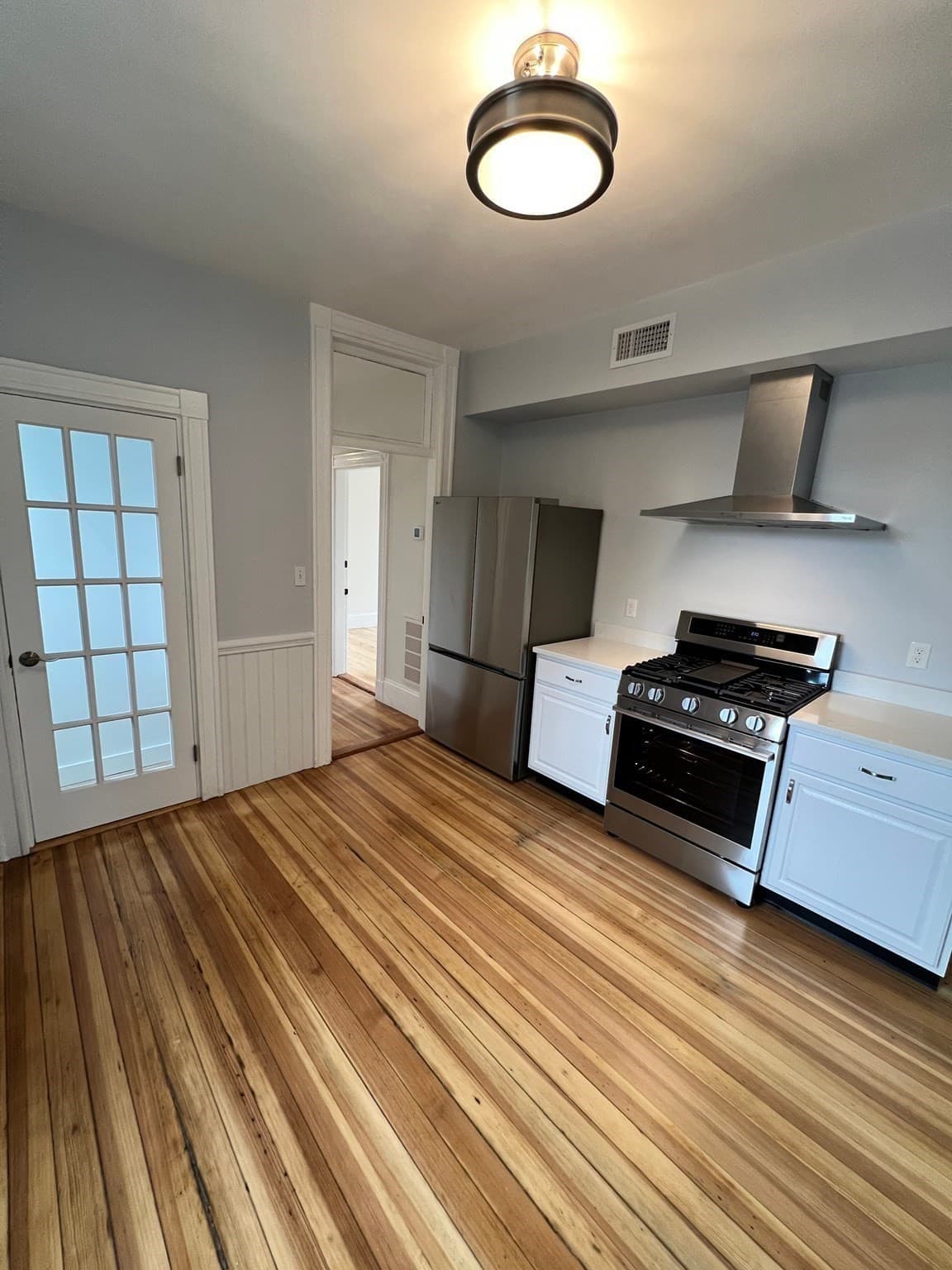 Condominium at 98 Boylston St # 3, Brookline MA 02445, Brookline, photo 4 of 15