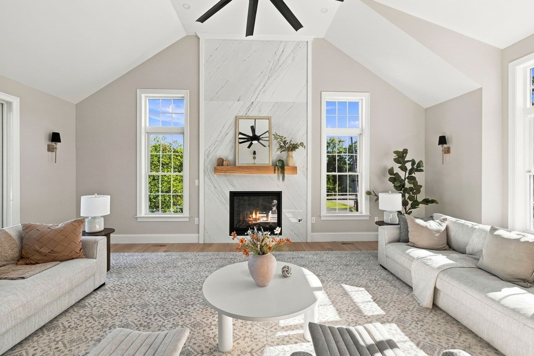 Single Family Residence at 14 Liana St, Woburn MA 01801, Woburn, photo 2 of 38