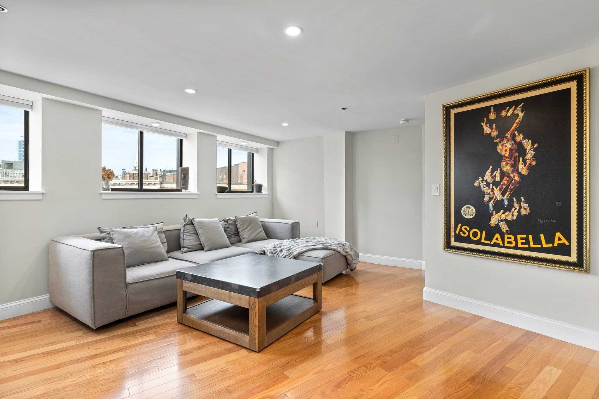 Condominium at 357 Commercial St. # 320, Boston MA 02109, Boston, photo 2 of 19