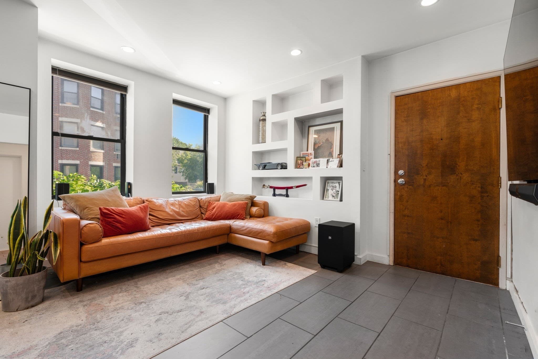 Condominium at 7 Cypress Rd # 702, Boston MA 02135, Boston, photo 2 of 21