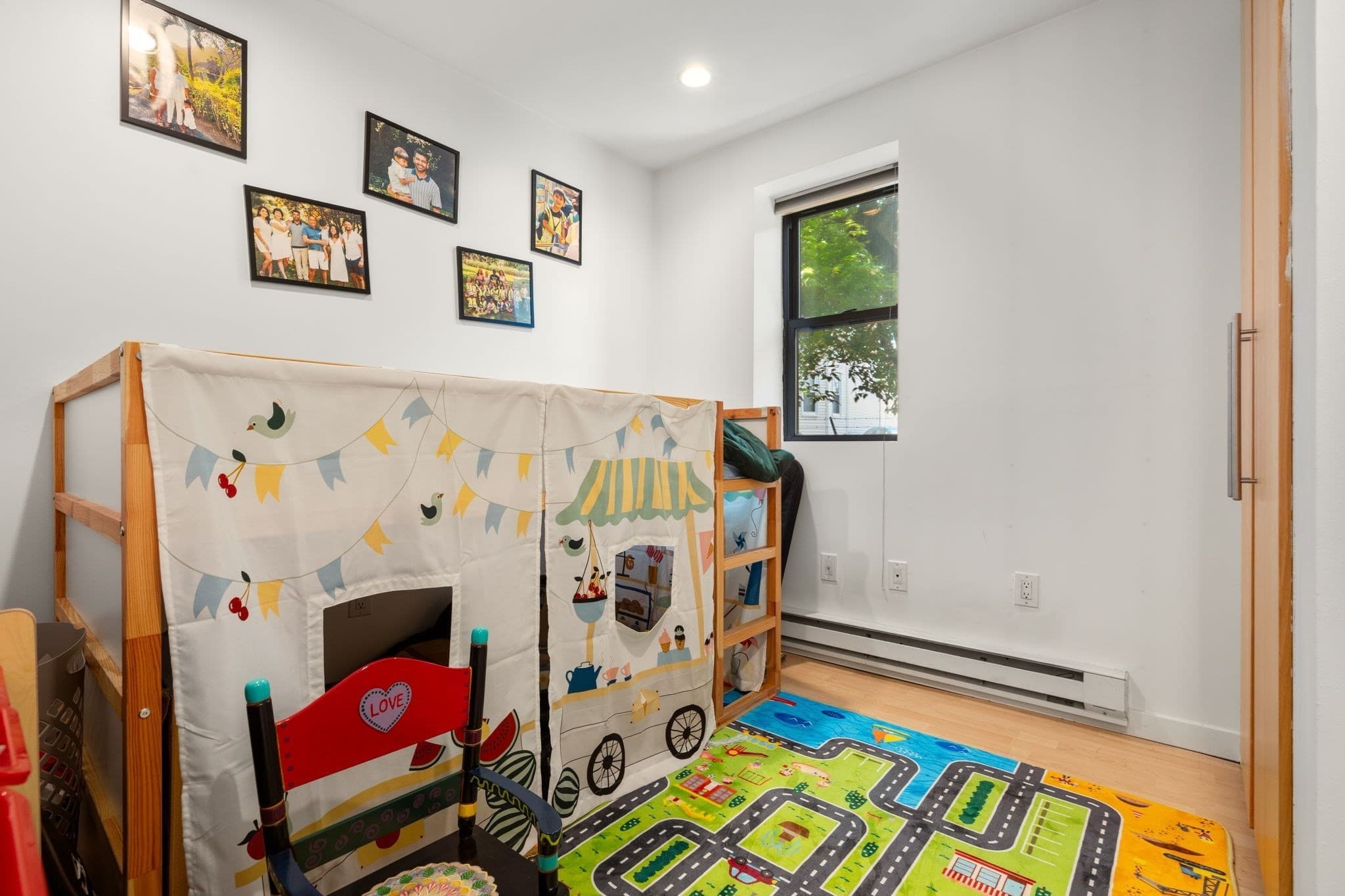 Condominium at 7 Cypress Rd # 702, Boston MA 02135, Boston, photo 13 of 21