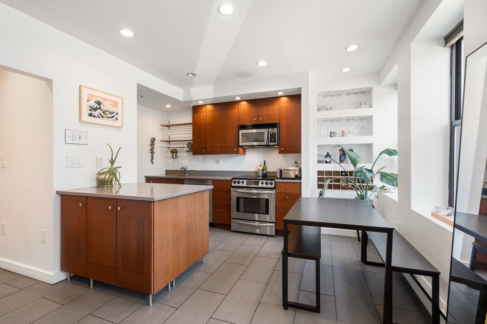 Condominium at 7 Cypress Rd # 702, Boston MA 02135, Boston, photo 5 of 21