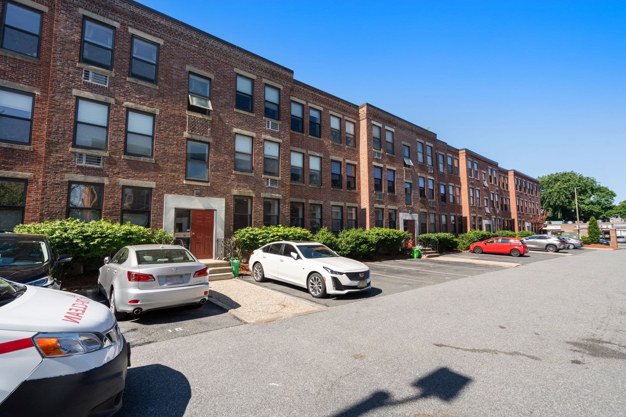 Condominium at 7 Cypress Rd # 702, Boston MA 02135, Boston, photo 18 of 21
