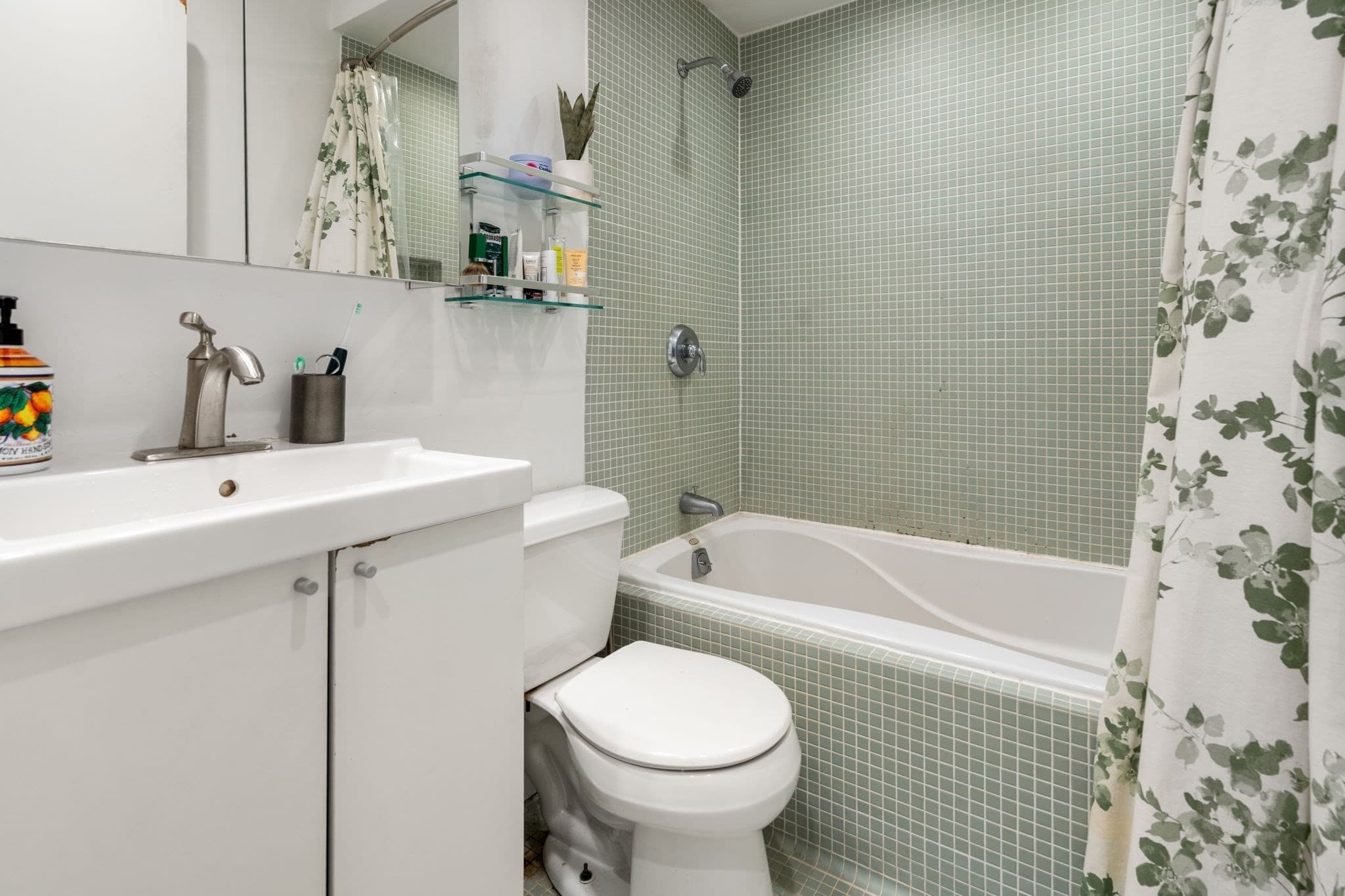 Condominium at 7 Cypress Rd # 702, Boston MA 02135, Boston, photo 15 of 21