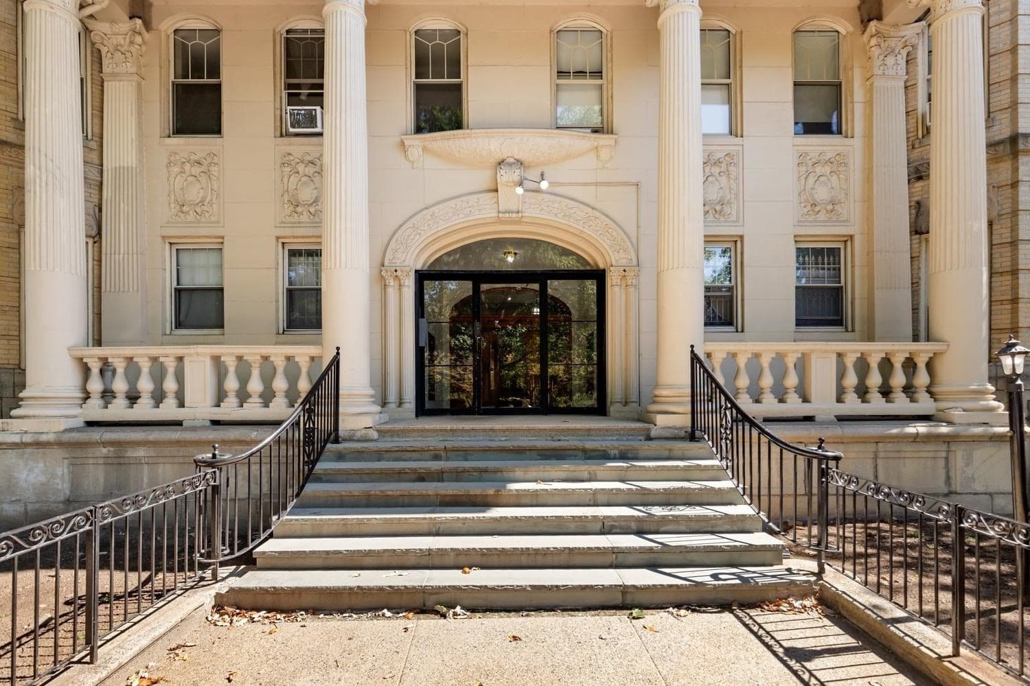 Condominium at 74 Fenway # 56, Boston MA 02115, photo 19 of 23