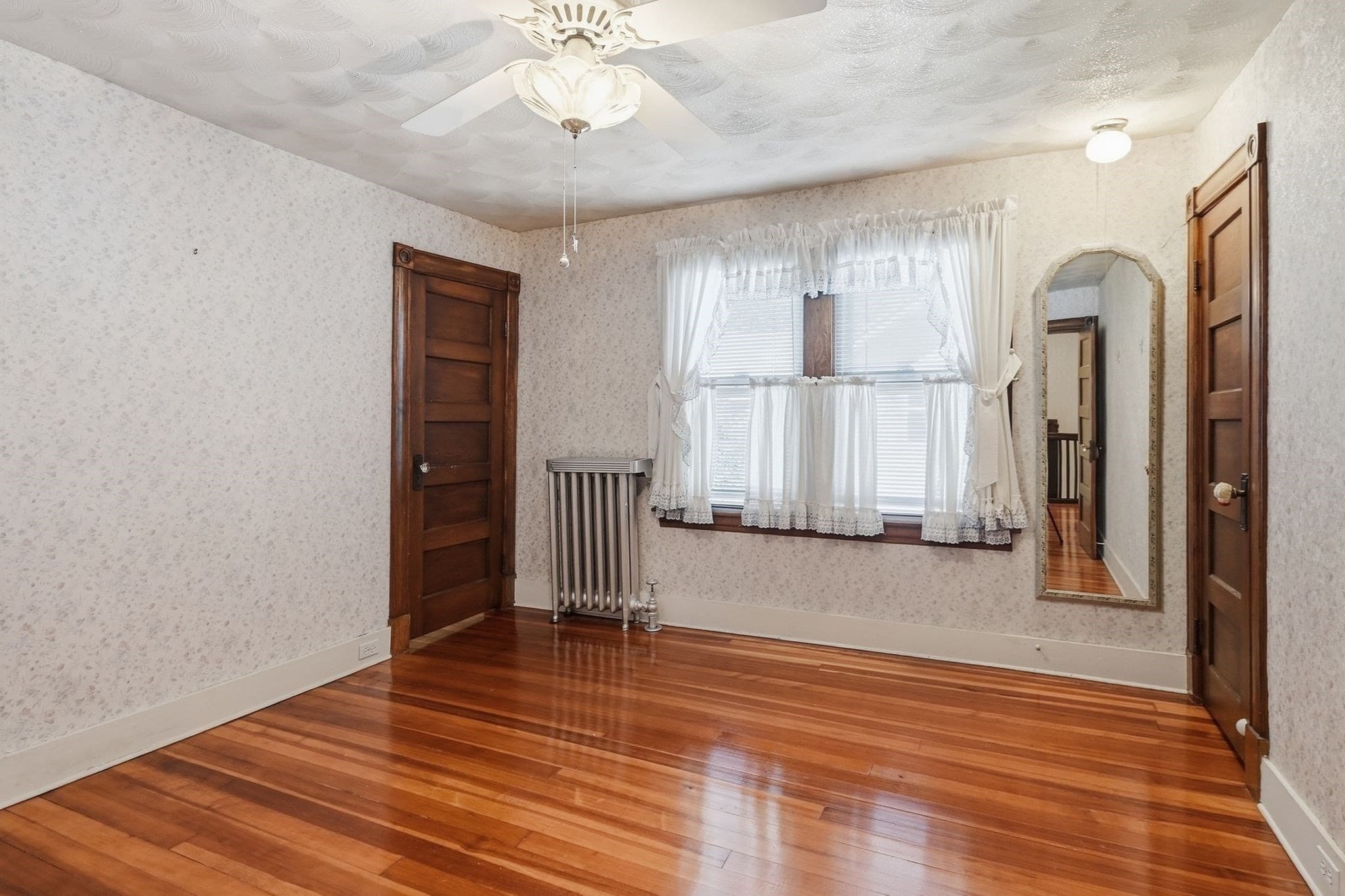 Single Family Residence at 46 Rush St, Springfield MA 01109, Springfield, photo 26 of 40