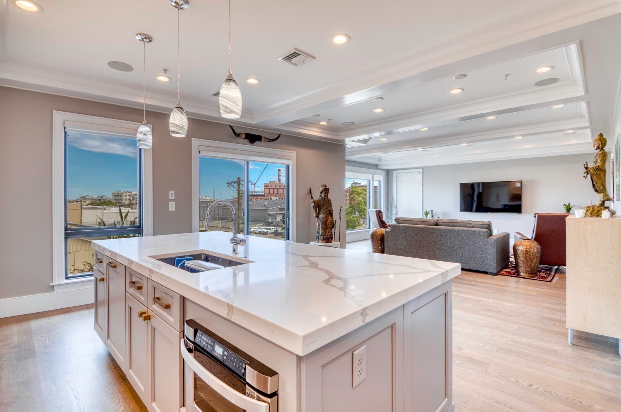 Condominium at 377 West First # 6, Boston MA 02127, Boston, photo 5 of 37