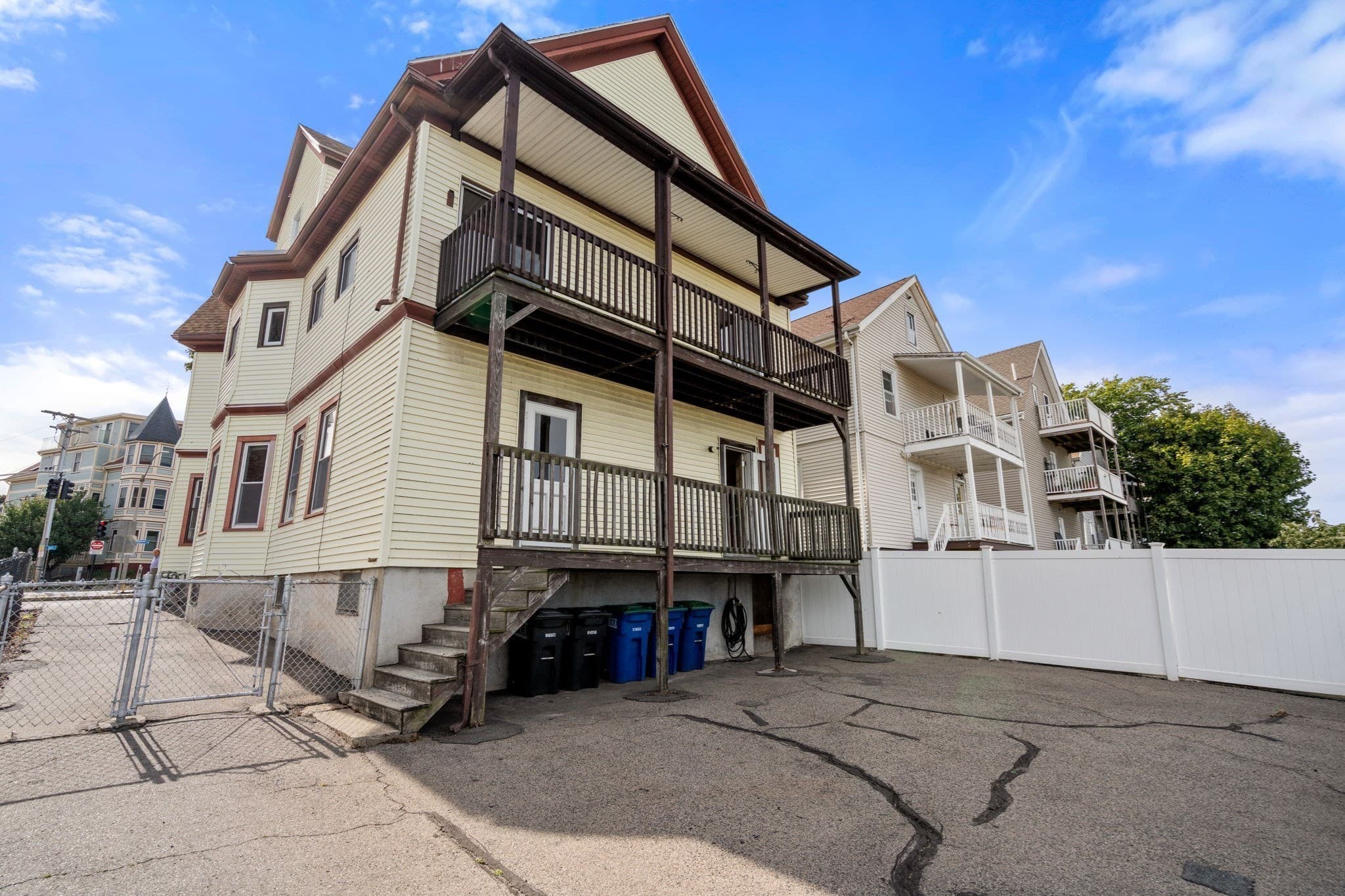 2 Family - 2 Units Up/Down at 273 Medford St, Somerville MA 02143, Somerville, photo 34 of 36