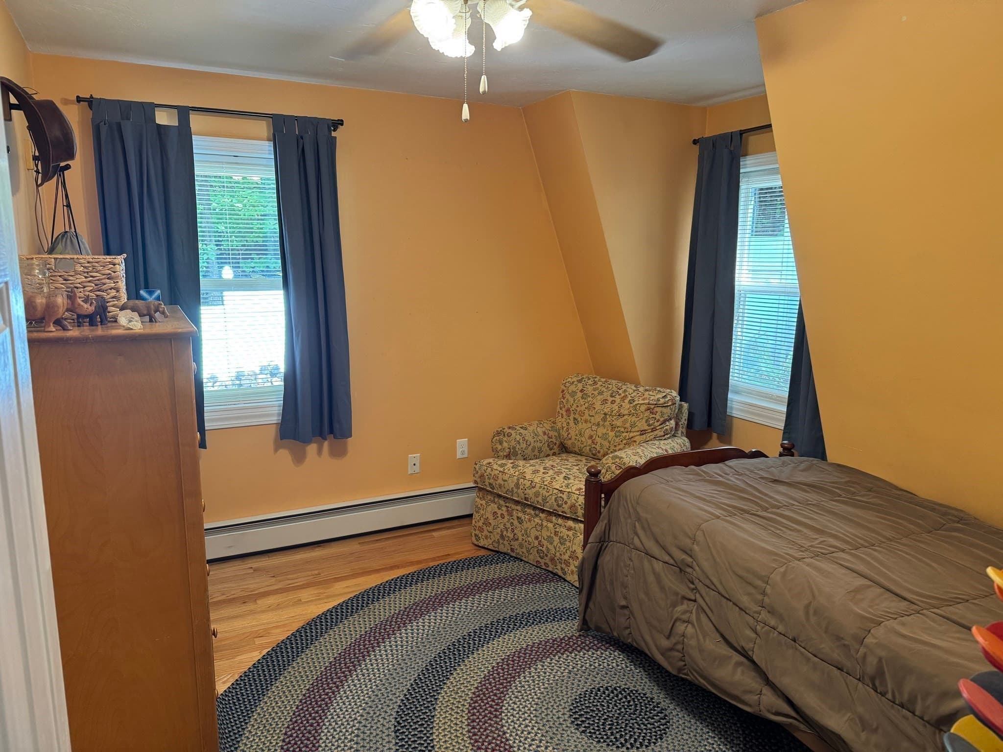 Single Family Residence at 121 Copperfield Rd, Worcester MA 01602, Worcester, photo 9 of 26