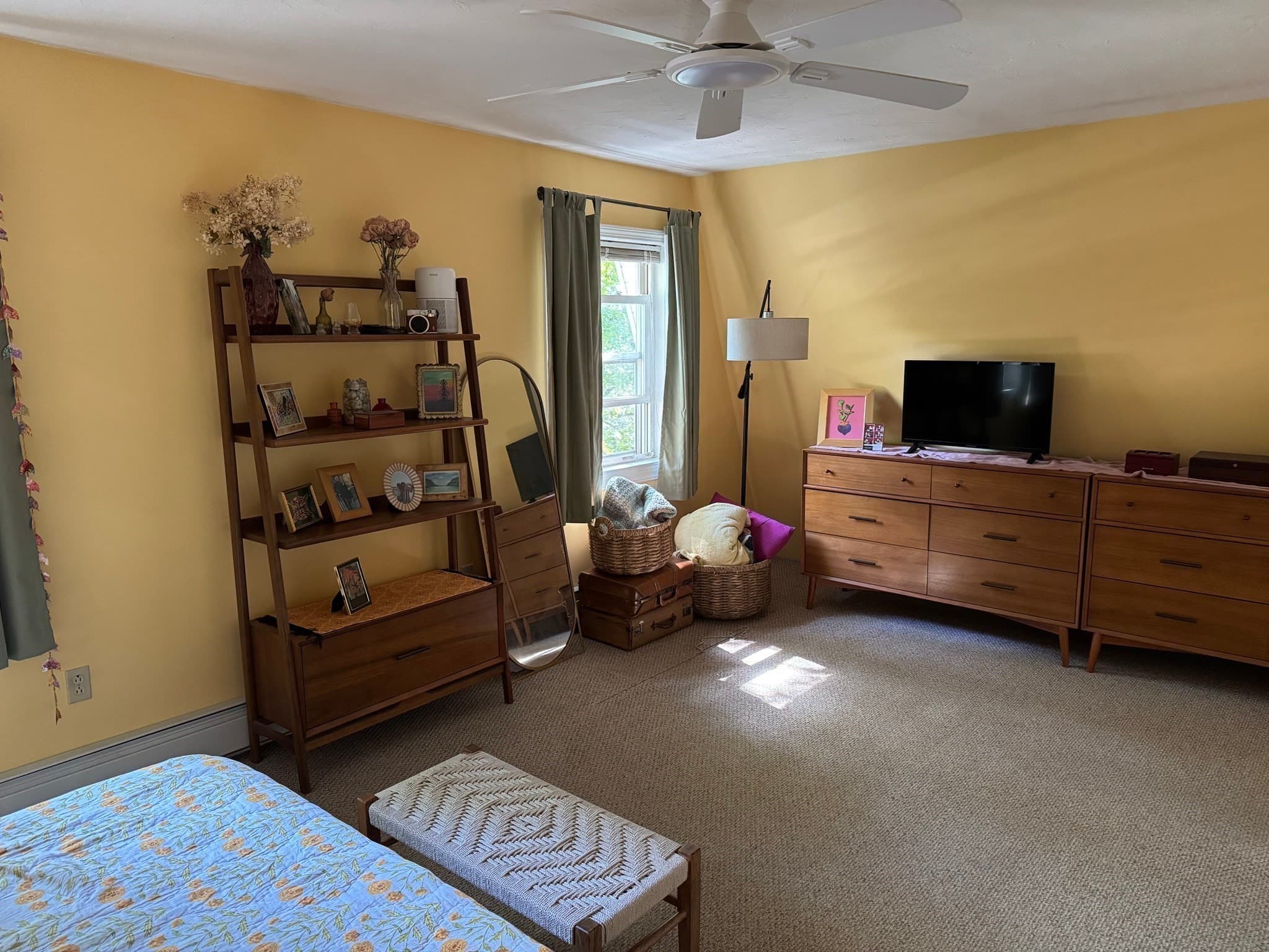 Single Family Residence at 121 Copperfield Rd, Worcester MA 01602, Worcester, photo 10 of 26