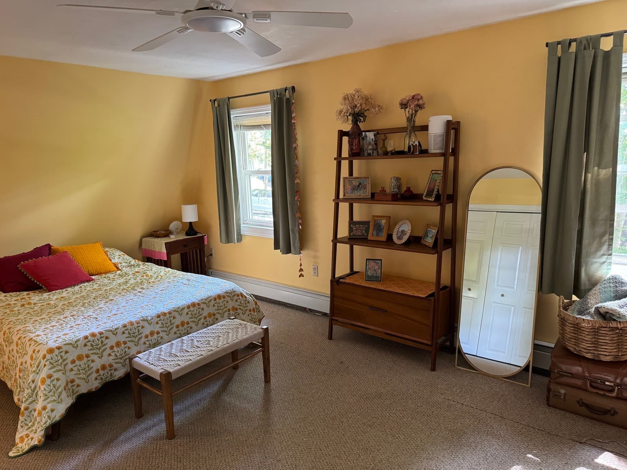 Single Family Residence at 121 Copperfield Rd, Worcester MA 01602, Worcester, photo 11 of 26