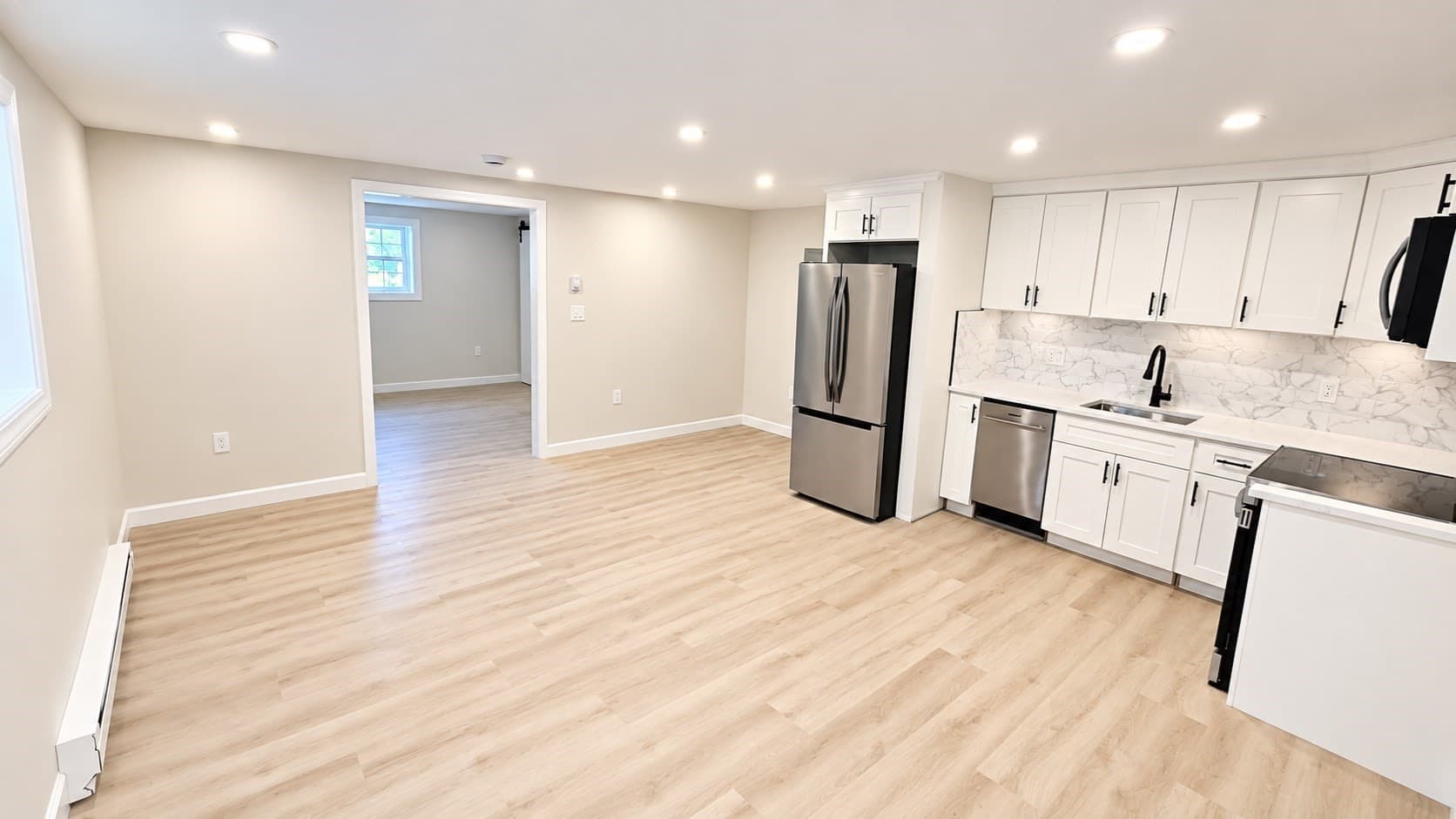 Condominium at 57 Sylvan # 2A, Danvers MA 01923, Danvers, photo 4 of 10