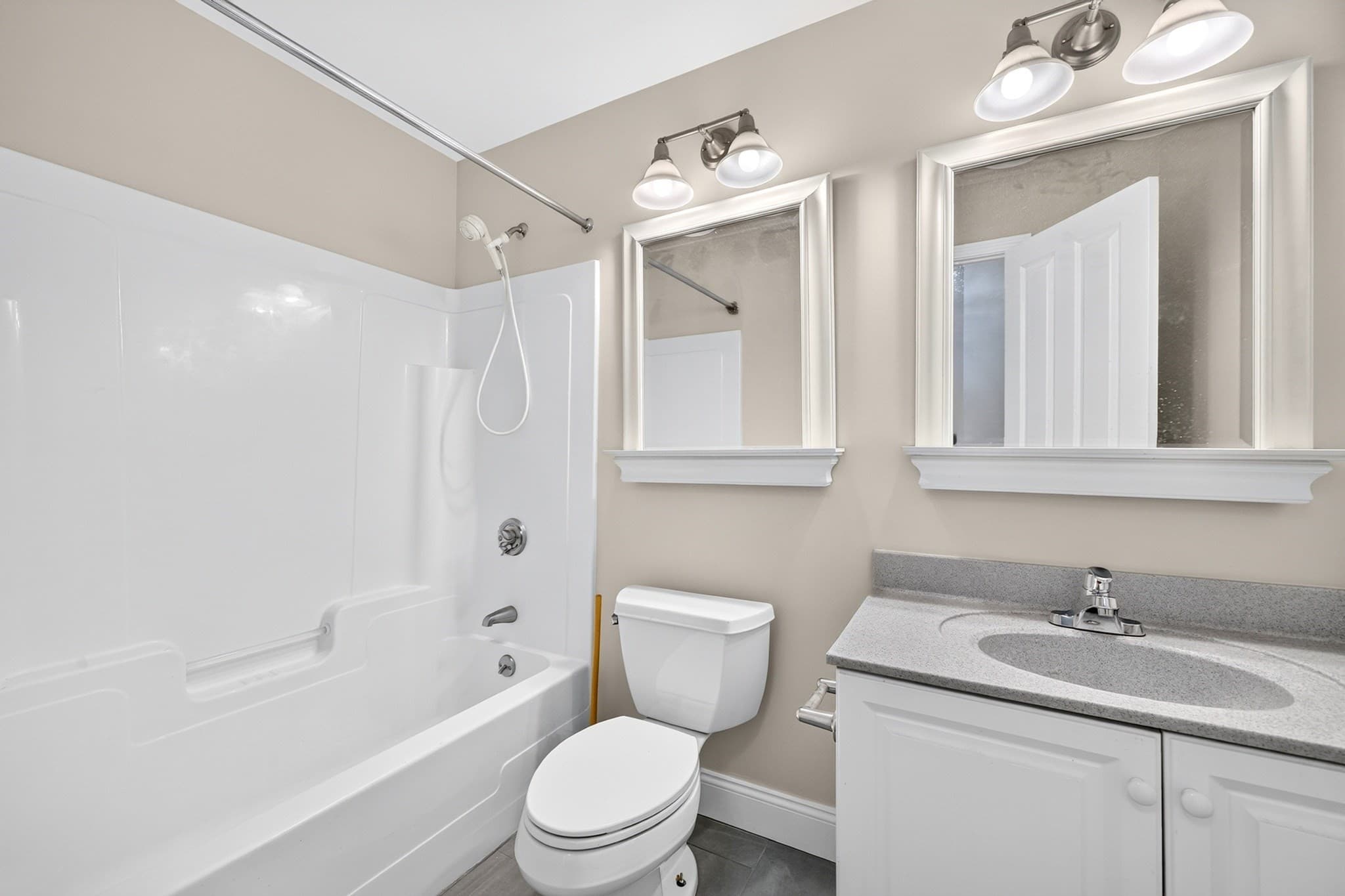 Condominium at 4 Charlesgate East # 402, Boston MA 02115, photo 23 of 36