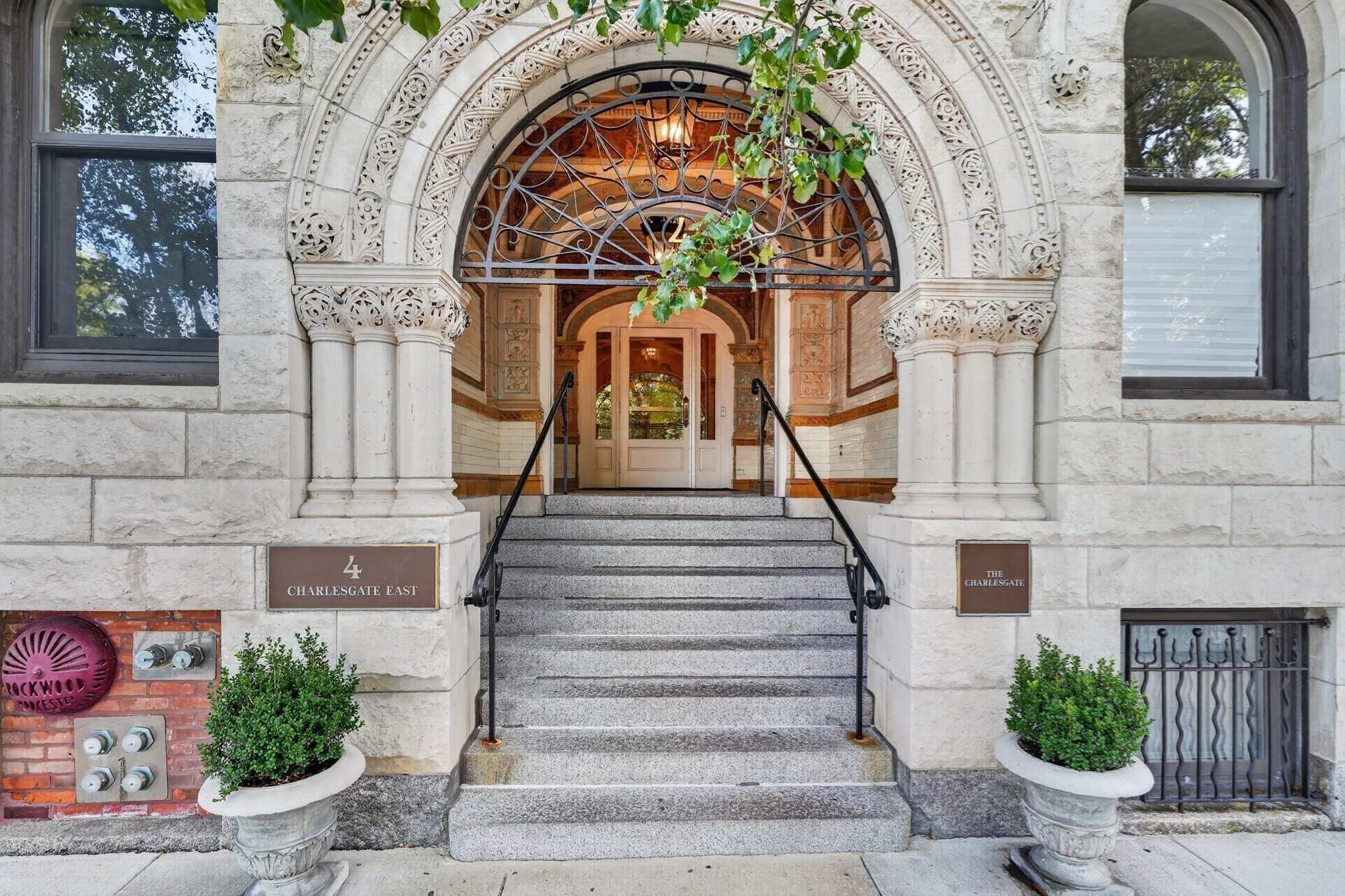 Condominium at 4 Charlesgate East # 402, Boston MA 02115, photo 36 of 36