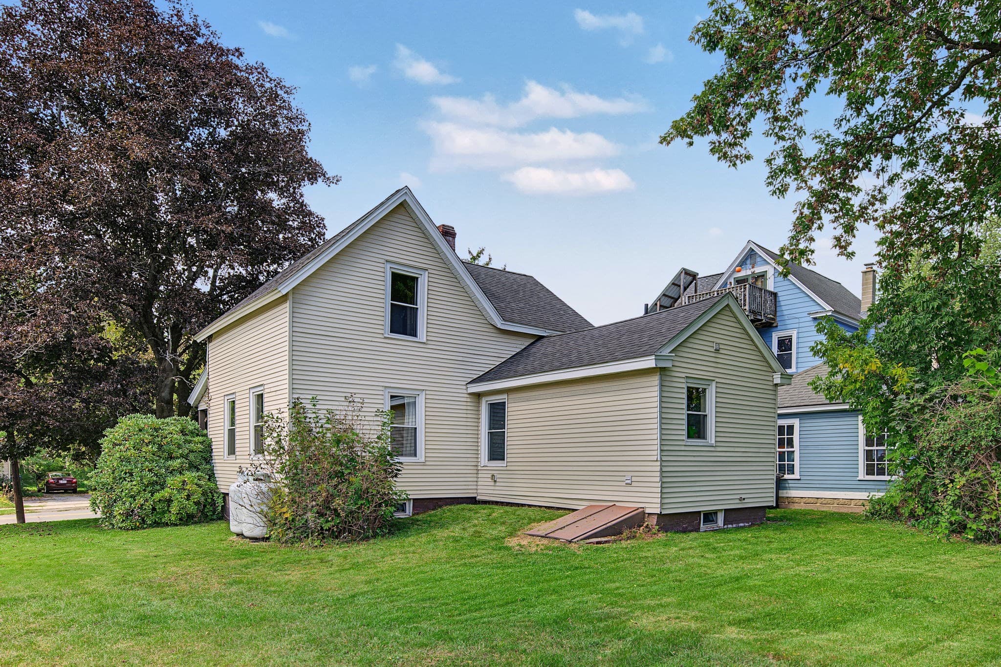 Single Family Residence at 37 Elm St, Greenfield MA 01301, Greenfield, photo 23 of 32