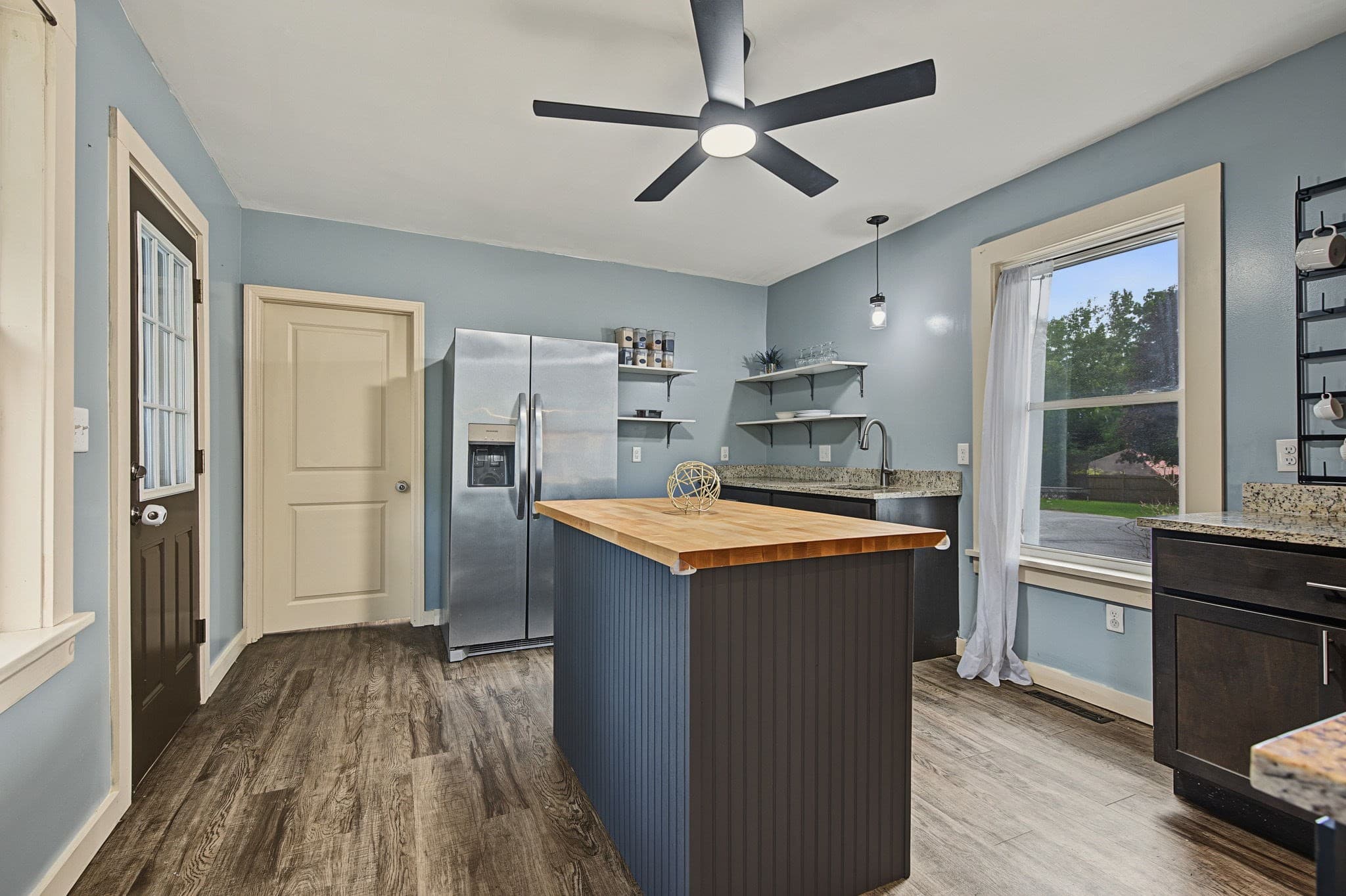 Single Family Residence at 37 Elm St, Greenfield MA 01301, Greenfield, photo 12 of 32