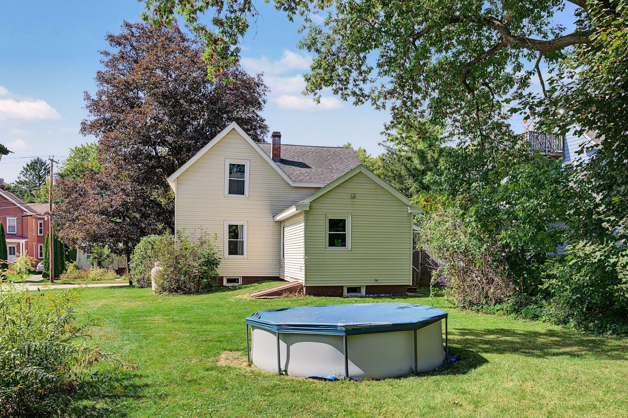 Single Family Residence at 37 Elm St, Greenfield MA 01301, Greenfield, photo 24 of 32