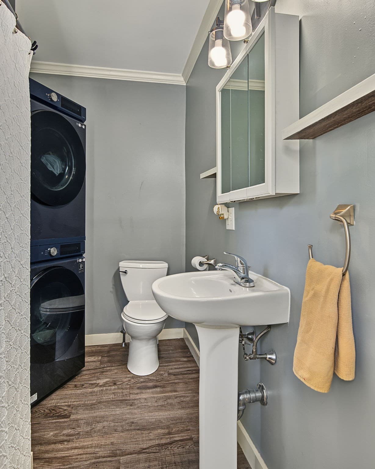Single Family Residence at 37 Elm St, Greenfield MA 01301, Greenfield, photo 15 of 32