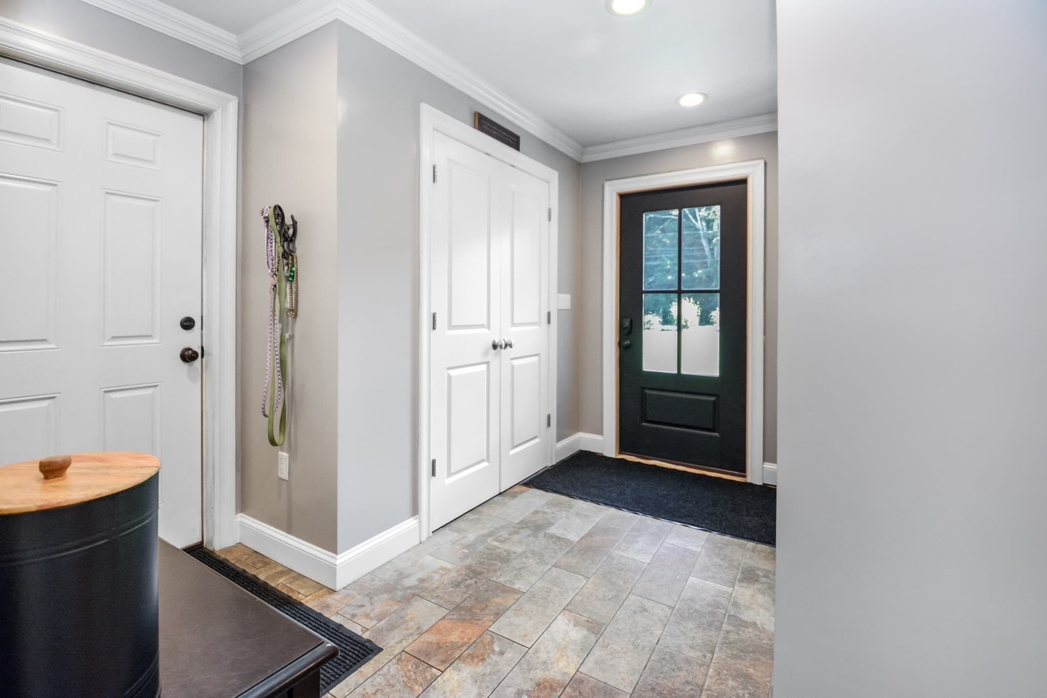 Single Family Residence at 529 East St, Bridgewater MA 02324, Bridgewater, photo 4 of 42