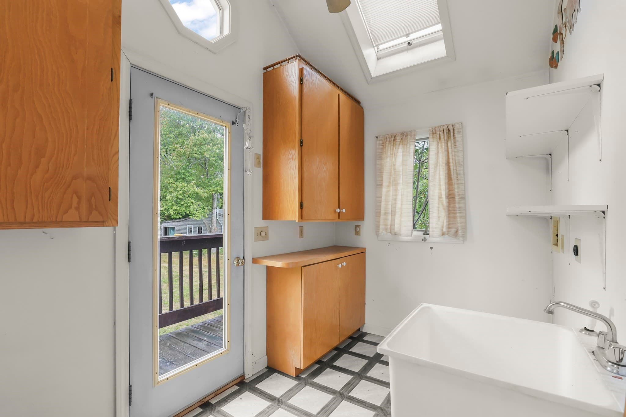 Single Family Residence at 2576 Cranberry Hwy, Wareham MA 02571, Wareham, photo 25 of 41