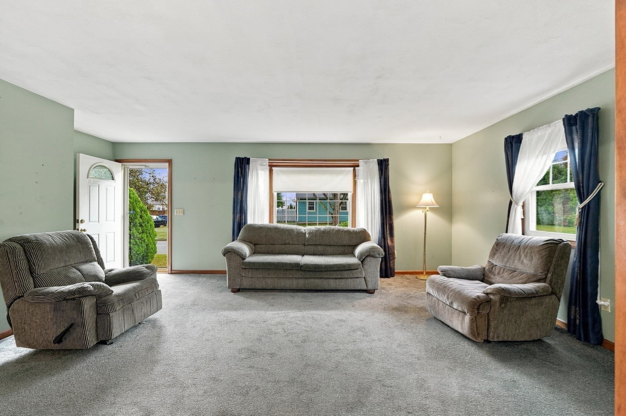 Single Family Residence at 6 Lincoln Dr, Fairhaven MA 02719, Fairhaven, photo 15 of 40