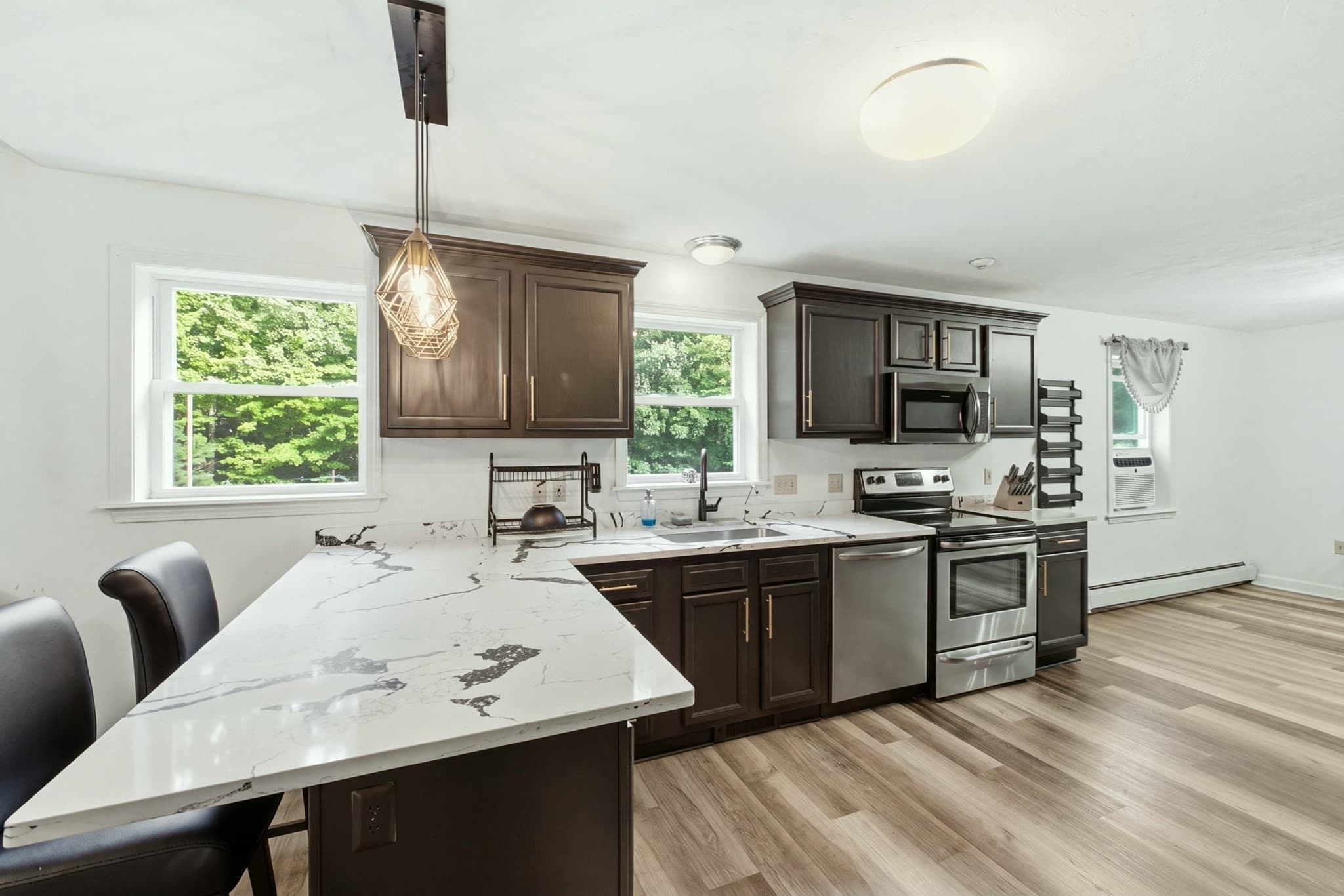 Single Family Residence at 128 Baldwin Street, Leicester MA 01524, Leicester, photo 2 of 29