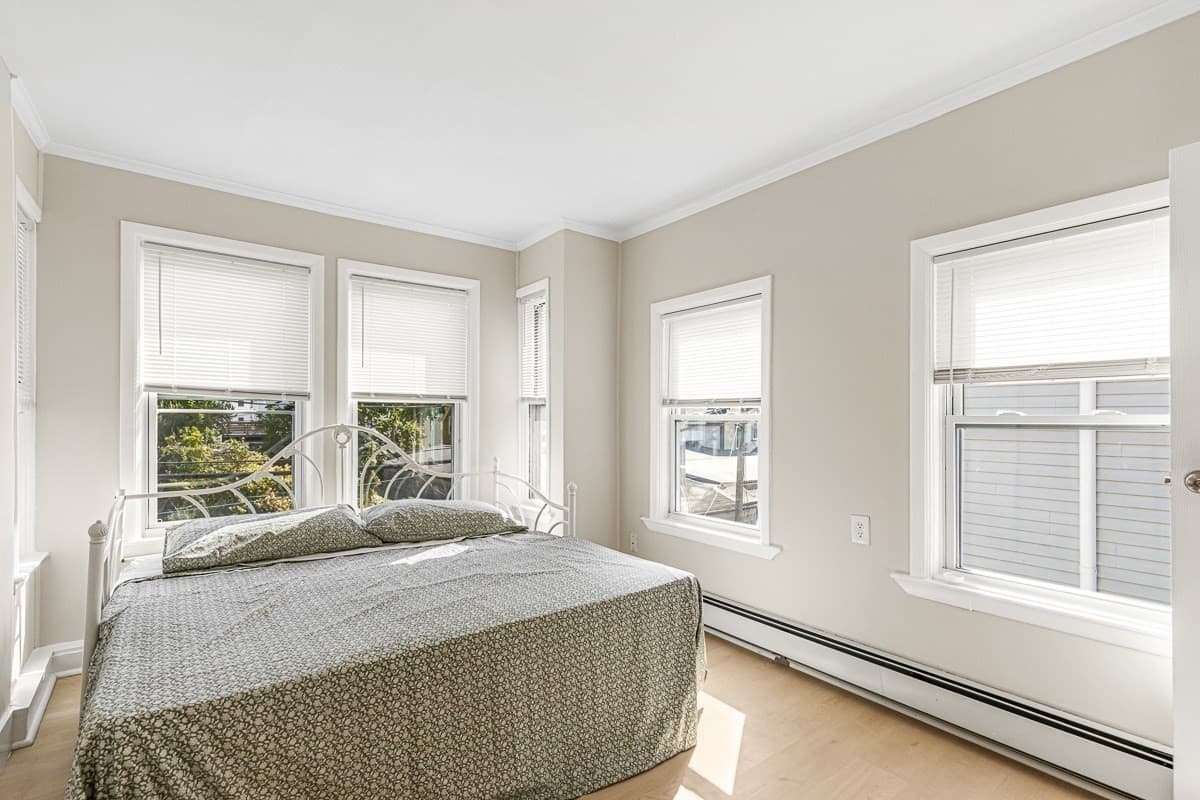 Single Family Residence at 6 Coffin Avenue Ct, New Bedford MA 02746, New Bedford, photo 13 of 26
