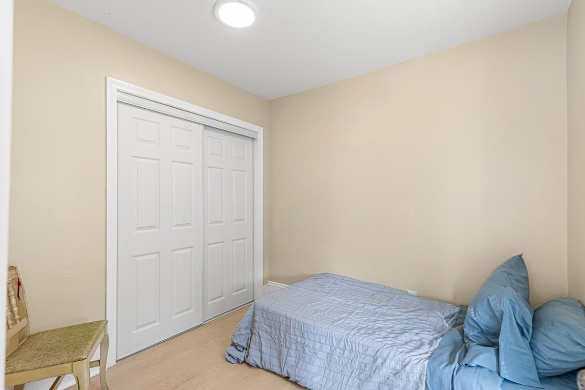 Single Family Residence at 6 Coffin Avenue Ct, New Bedford MA 02746, New Bedford, photo 20 of 26