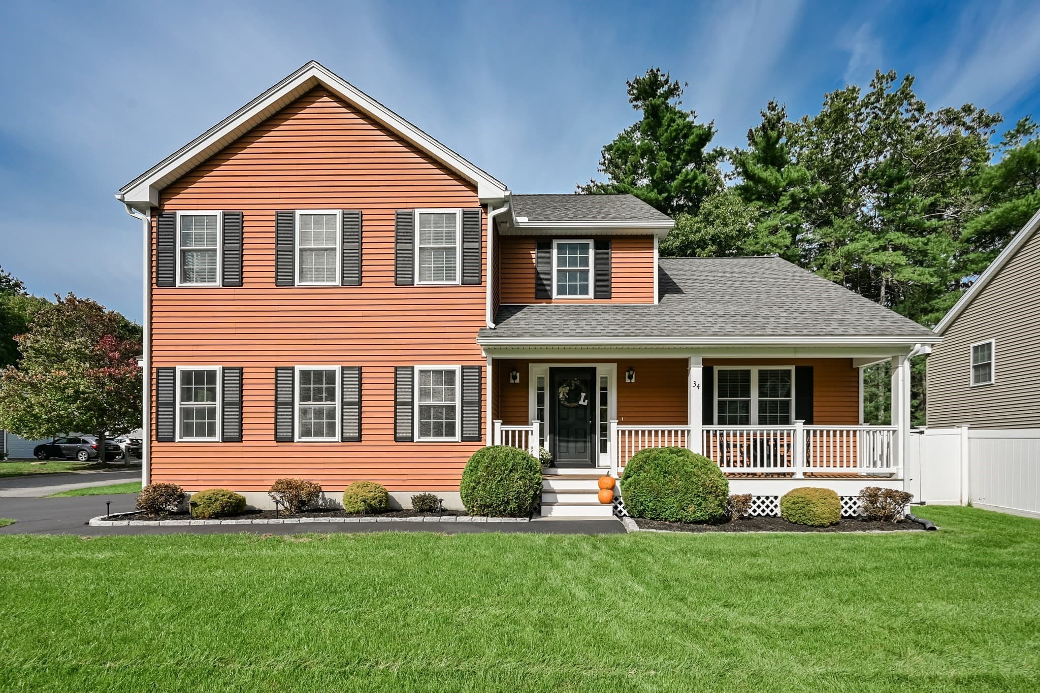 34 Bufton Farm Rd, Clinton MA 01510
